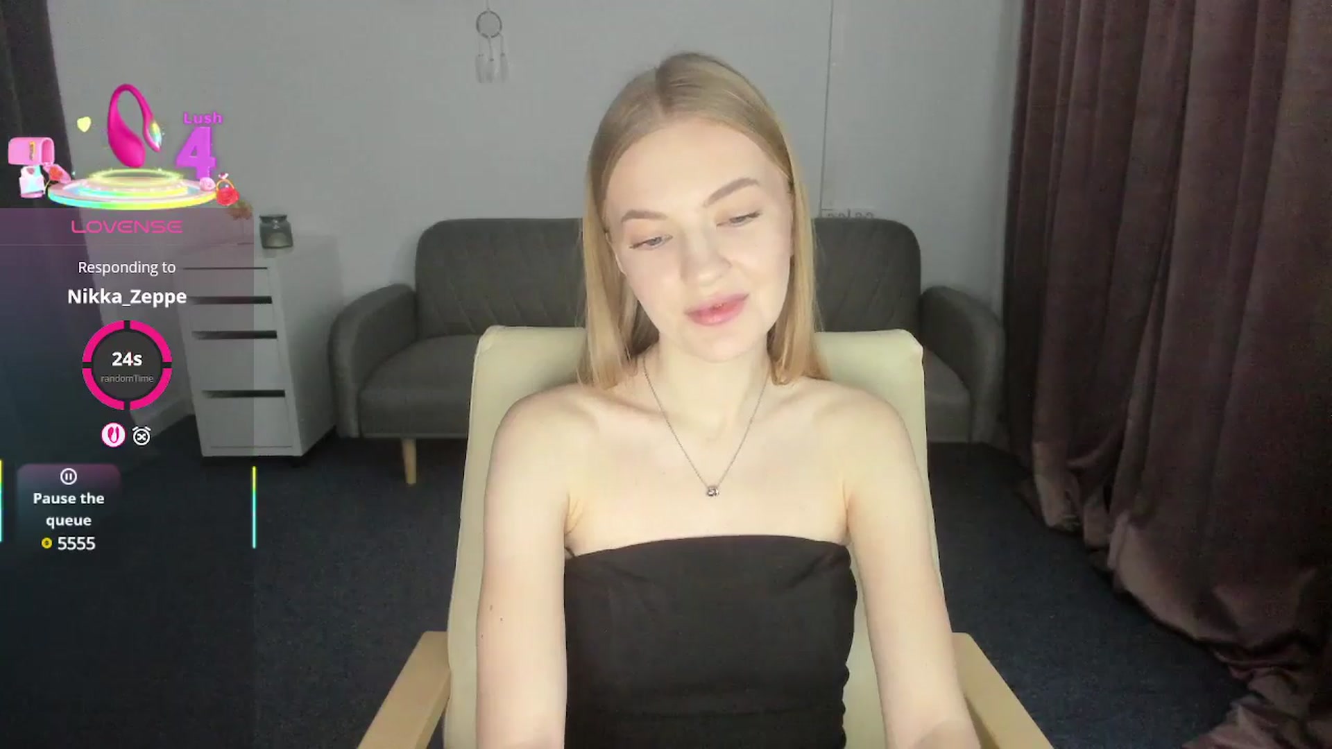 Gallery image thumbnail from AndySky's myfreecams stream on, 02/21/2025, 15:22 image 9 of 20