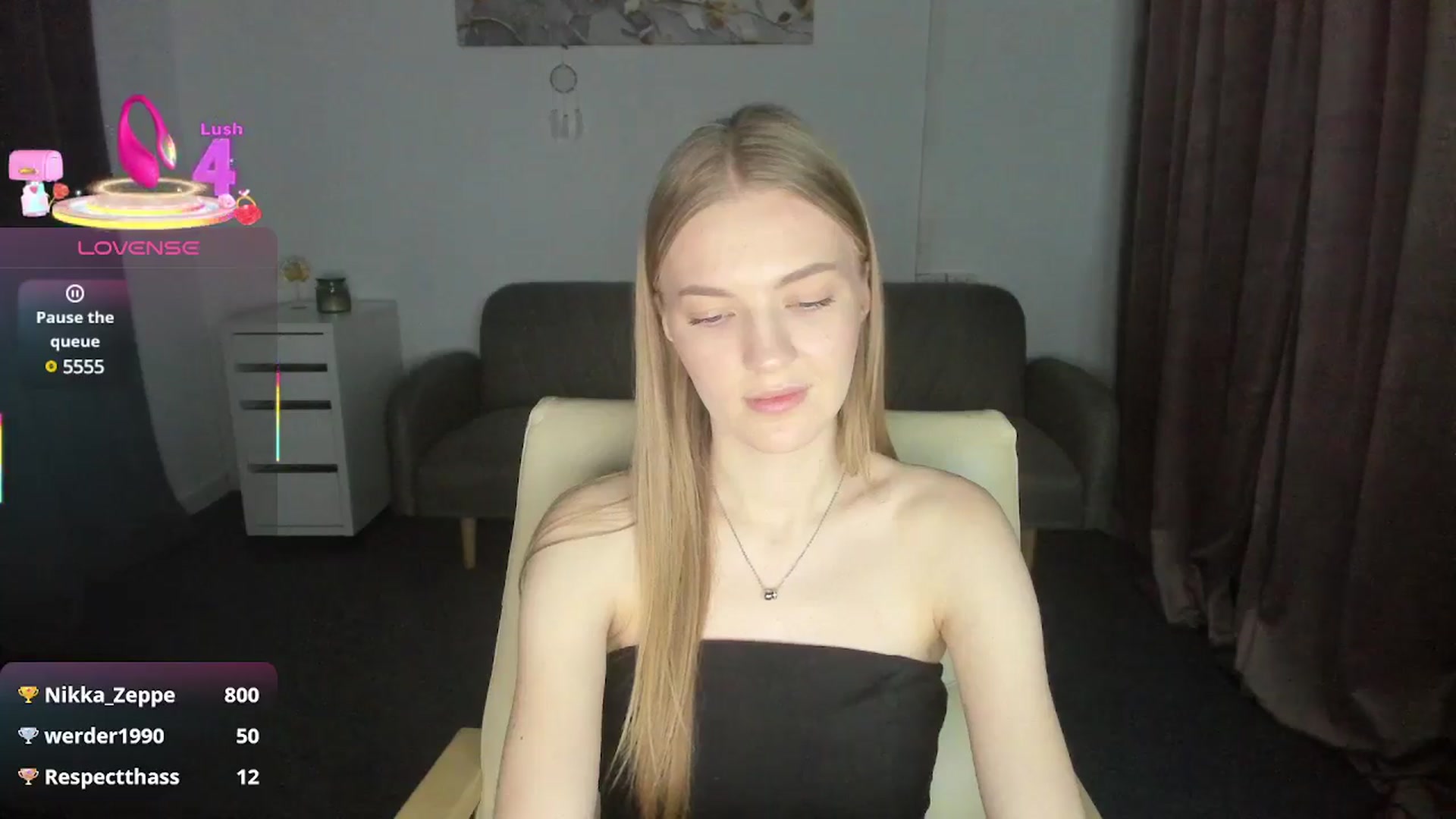 Gallery image thumbnail from AndySky's myfreecams stream on, 02/21/2025, 18:00 image 20 of 20