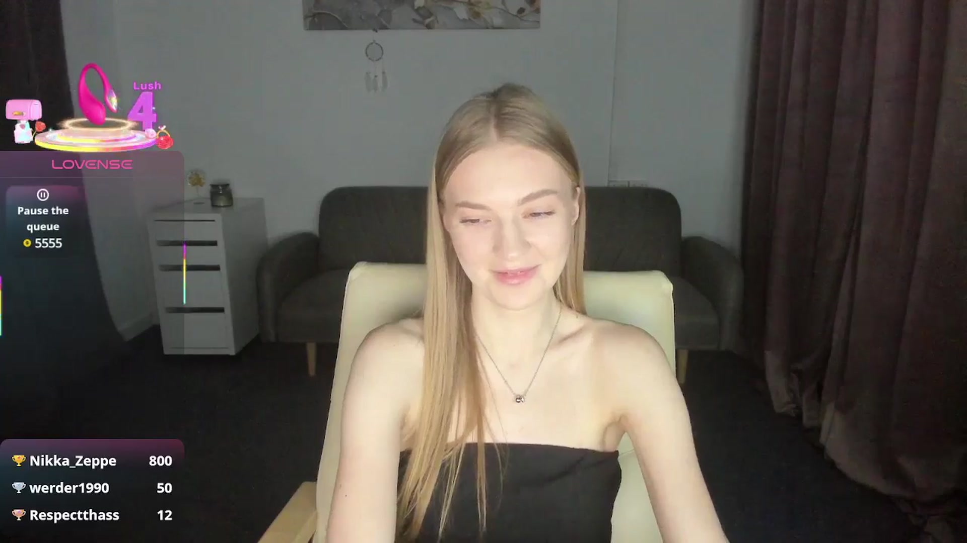 Gallery image thumbnail from AndySky's myfreecams stream on, 02/21/2025, 18:00 image 4 of 20