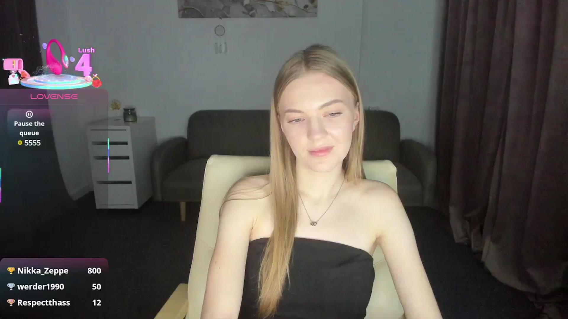 Gallery image thumbnail from AndySky's myfreecams stream on, 02/21/2025, 18:00 image 19 of 20