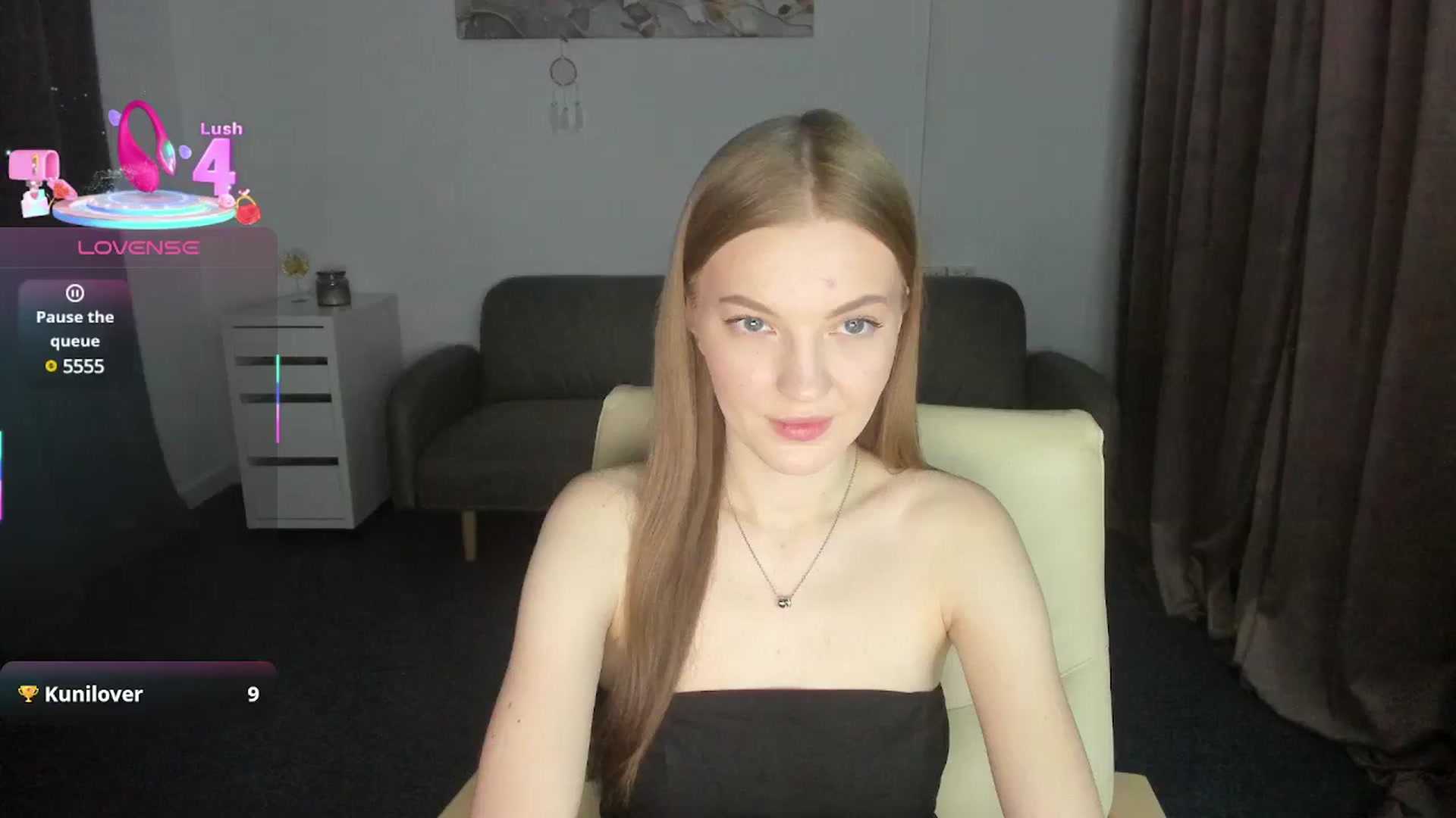 Gallery image thumbnail from AndySky's myfreecams stream on, 02/23/2025, 14:42 image 6 of 20