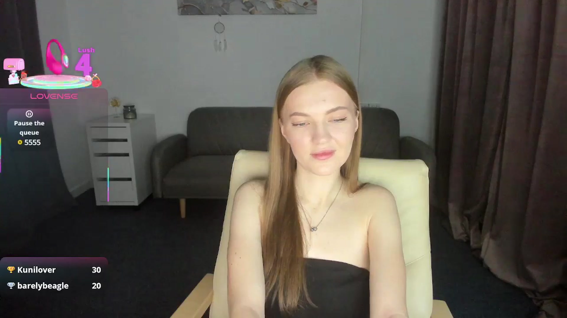 Gallery image thumbnail from AndySky's myfreecams stream on, 02/23/2025, 14:42 image 18 of 20