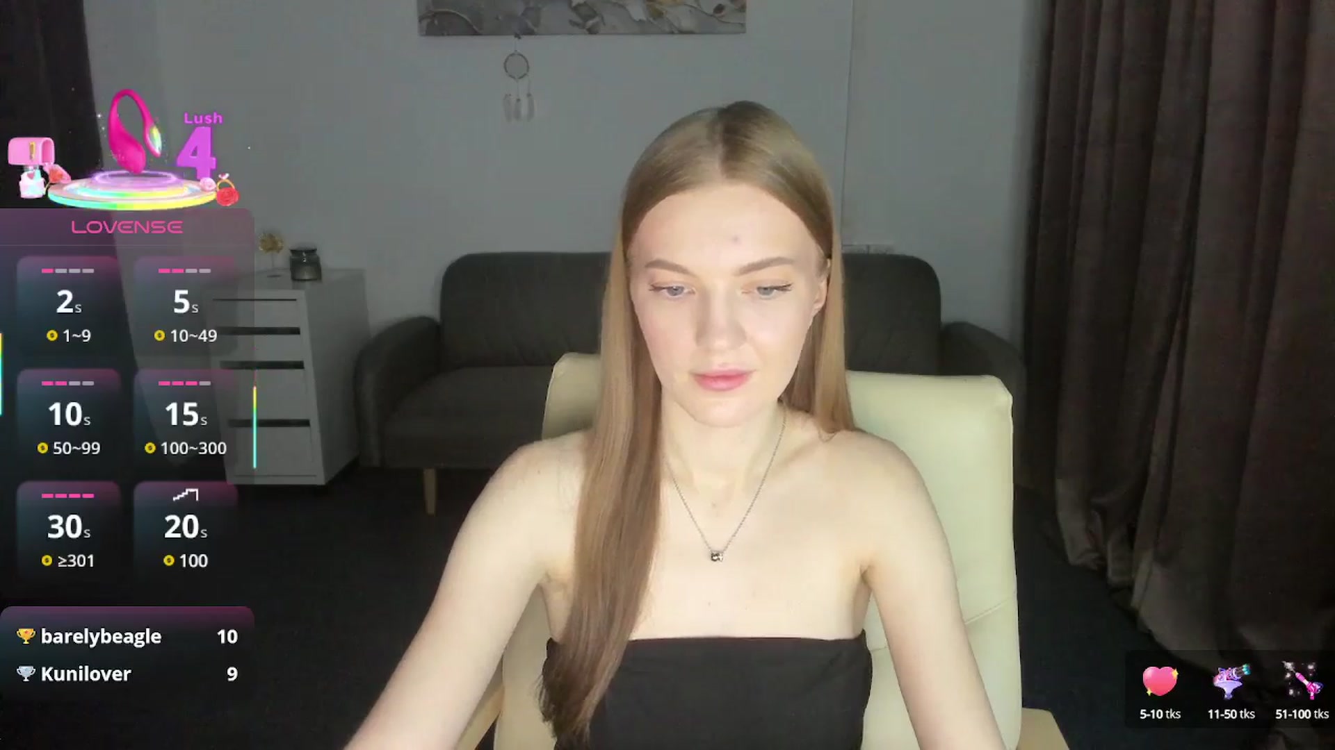 Gallery image thumbnail from AndySky's myfreecams stream on, 02/23/2025, 14:42 image 7 of 20