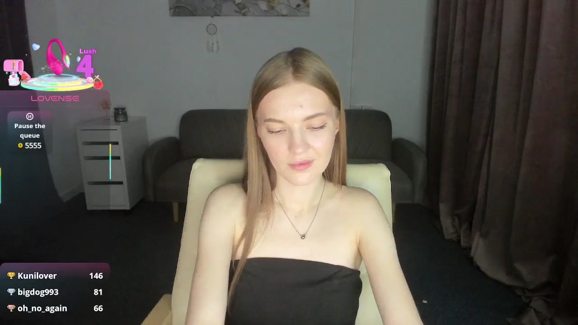 Gallery image thumbnail from AndySky's myfreecams stream on, 02/23/2025, 16:25 image 5 of 20