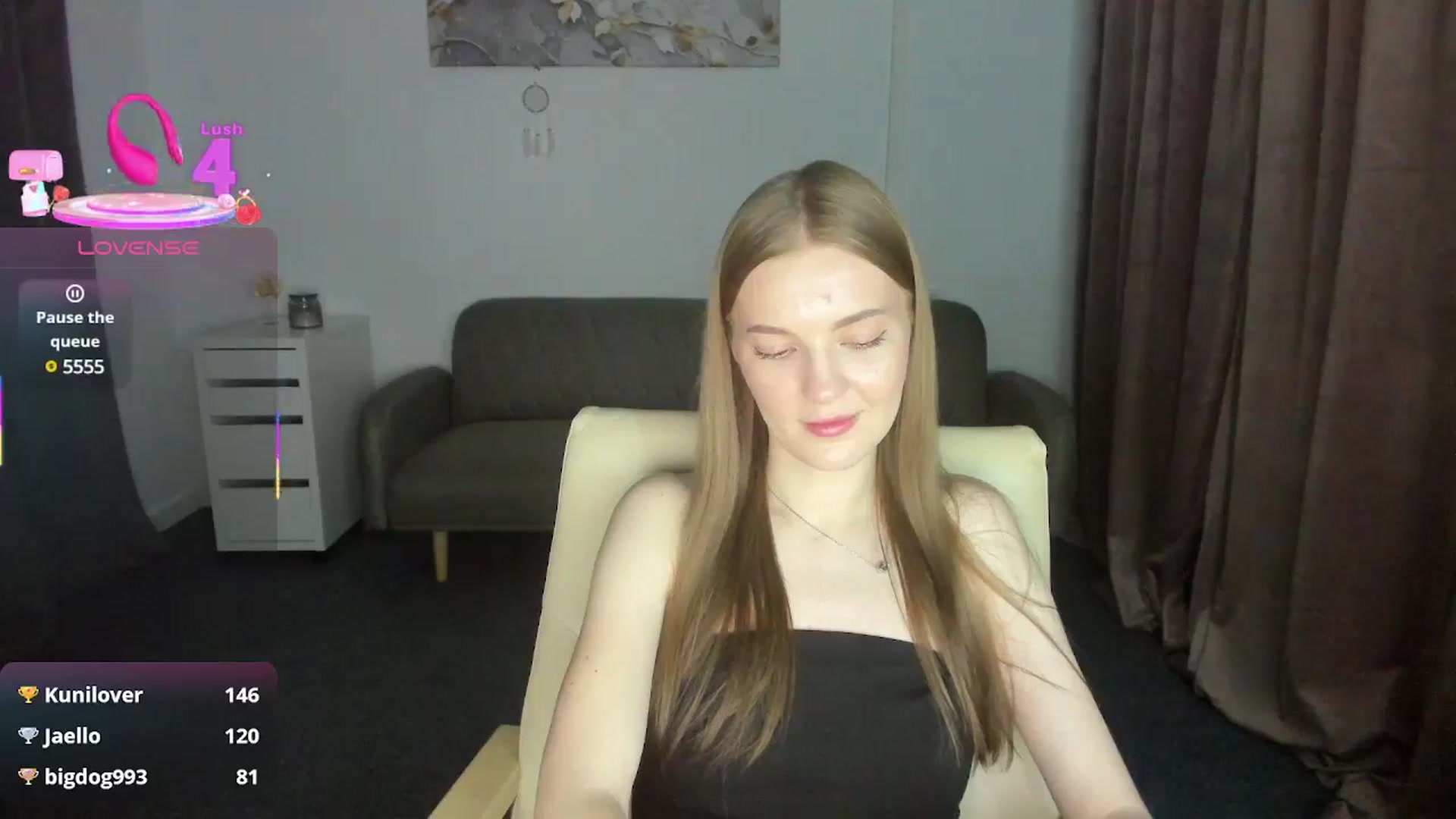Gallery image thumbnail from AndySky's myfreecams stream on, 02/23/2025, 20:27 image 8 of 20