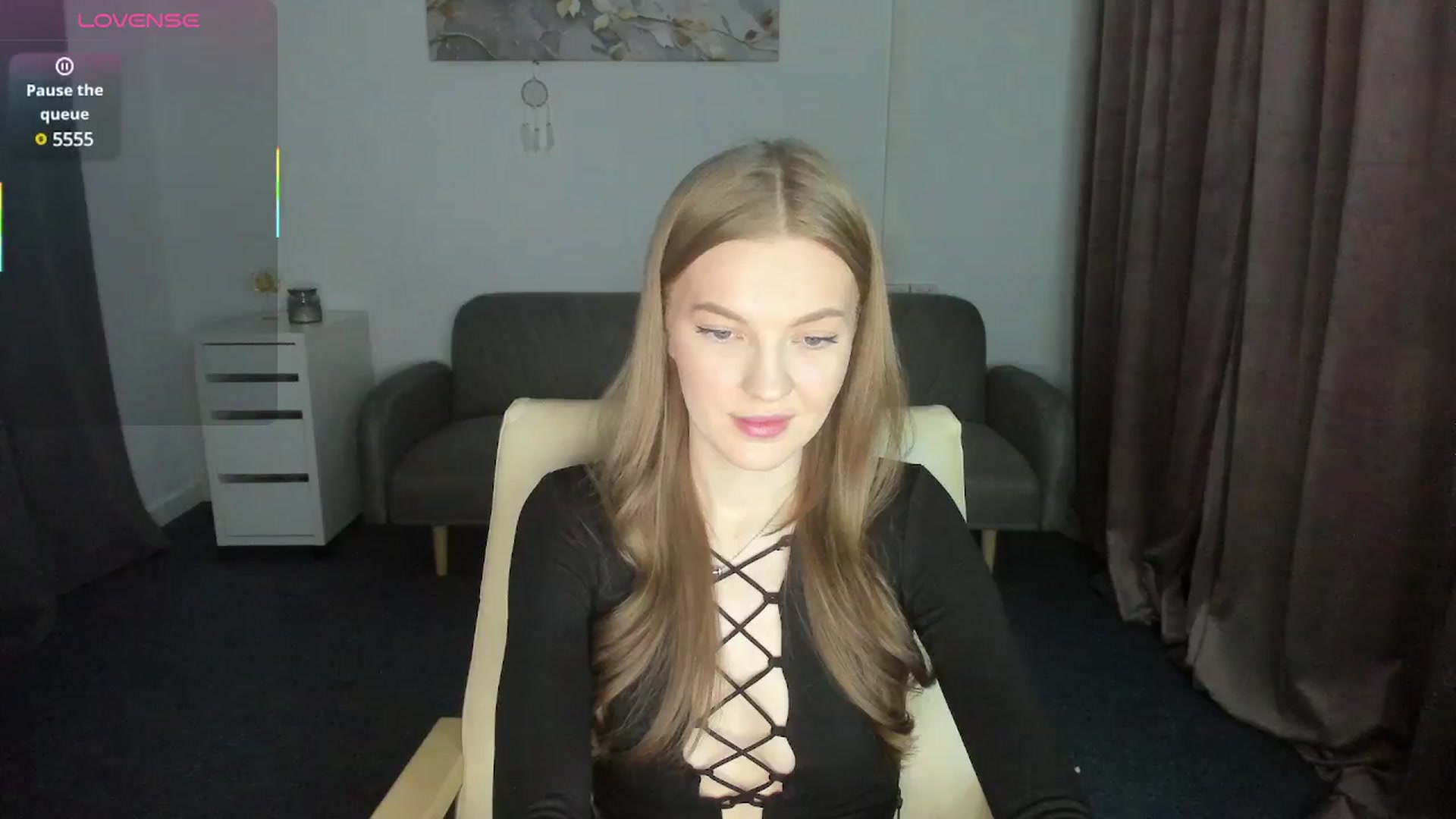 Gallery image thumbnail from AndySky's myfreecams stream on, 02/24/2025, 16:01 image 2 of 20