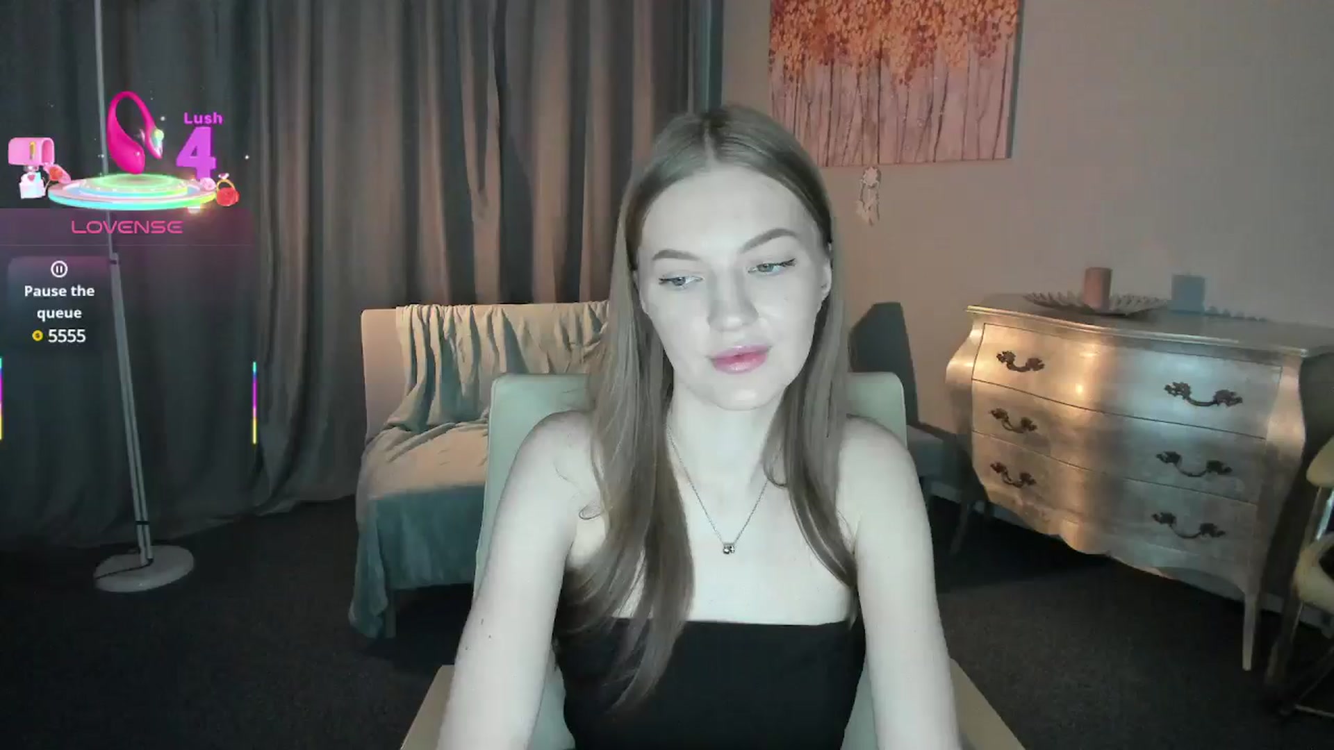 Gallery image thumbnail from AndySky's myfreecams stream on, 02/25/2025, 16:31 image 4 of 20