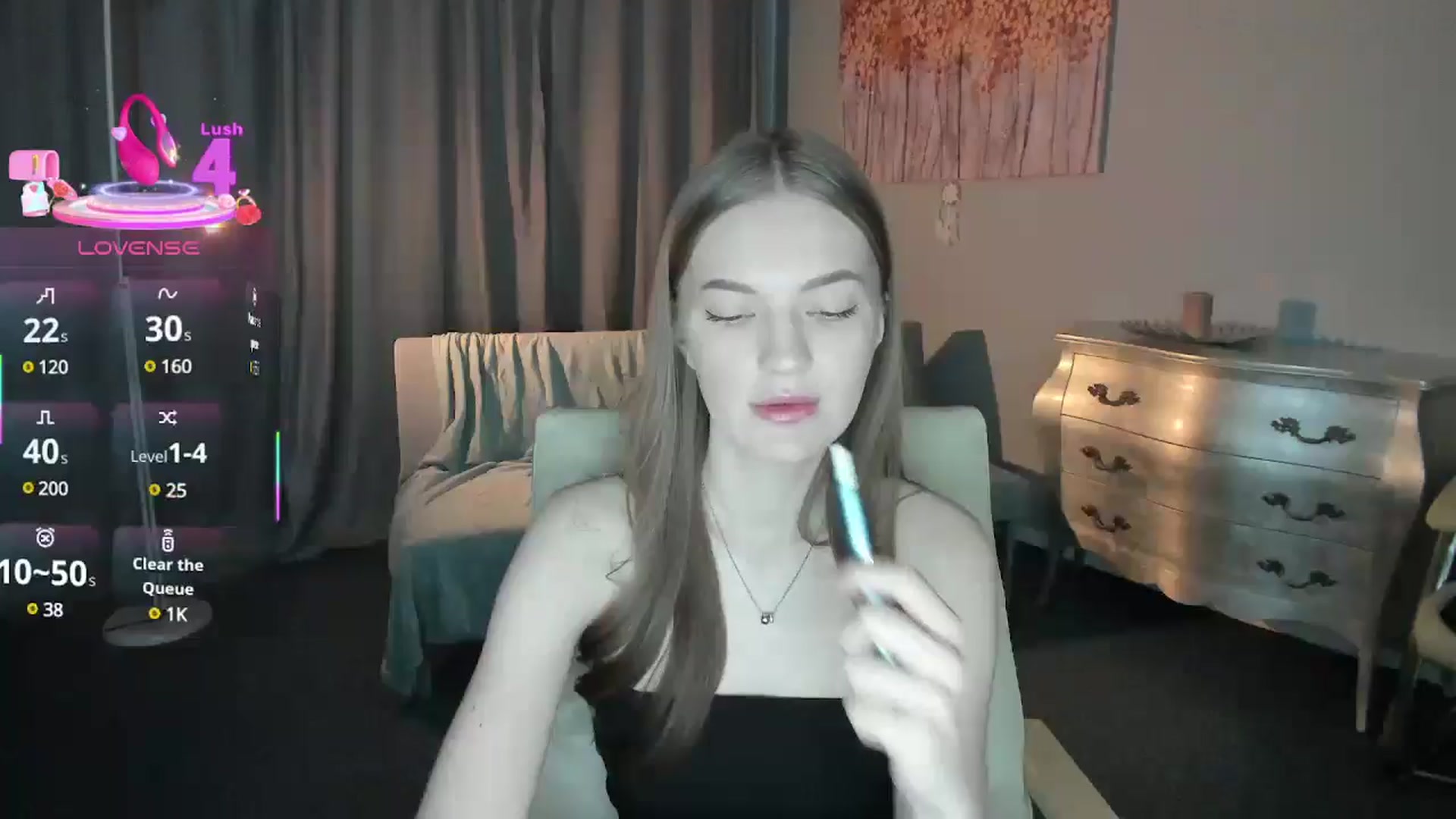 Gallery image thumbnail from AndySky's myfreecams stream on, 02/25/2025, 16:31 image 2 of 20