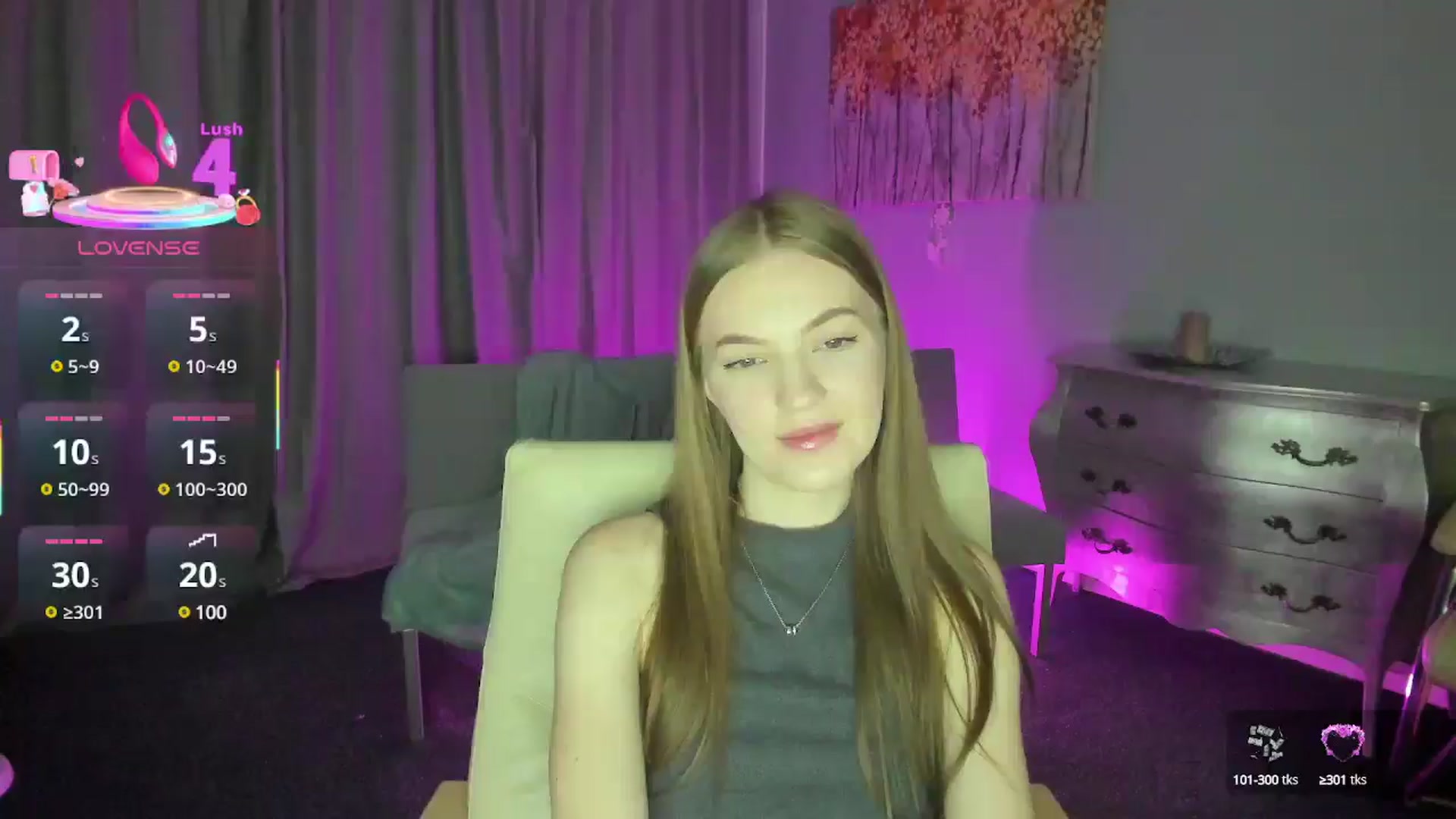 Gallery image thumbnail from AndySky's myfreecams stream on, 02/26/2025, 16:36 image 13 of 20