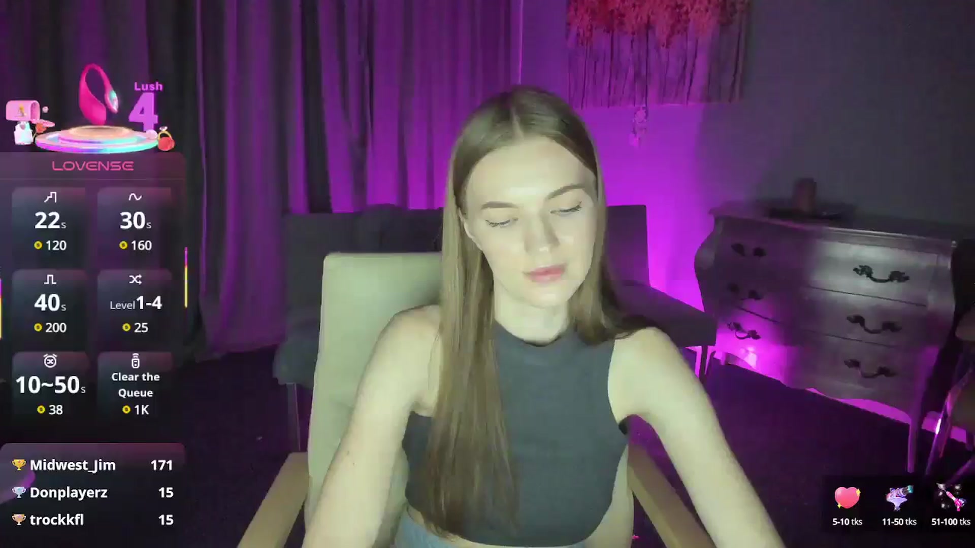 Gallery image thumbnail from AndySky's myfreecams stream on, 02/26/2025, 19:13 image 10 of 20