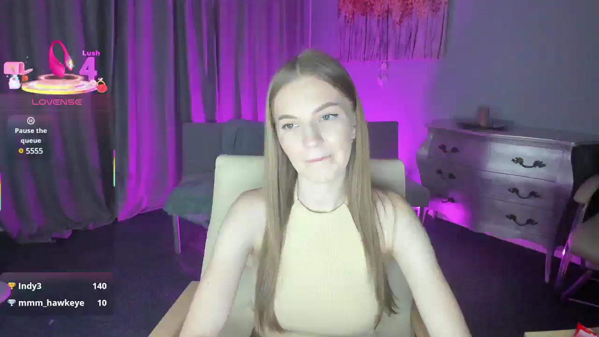 Gallery image thumbnail from AndySky's myfreecams stream on, 03/04/2025, 17:15 image 10 of 20