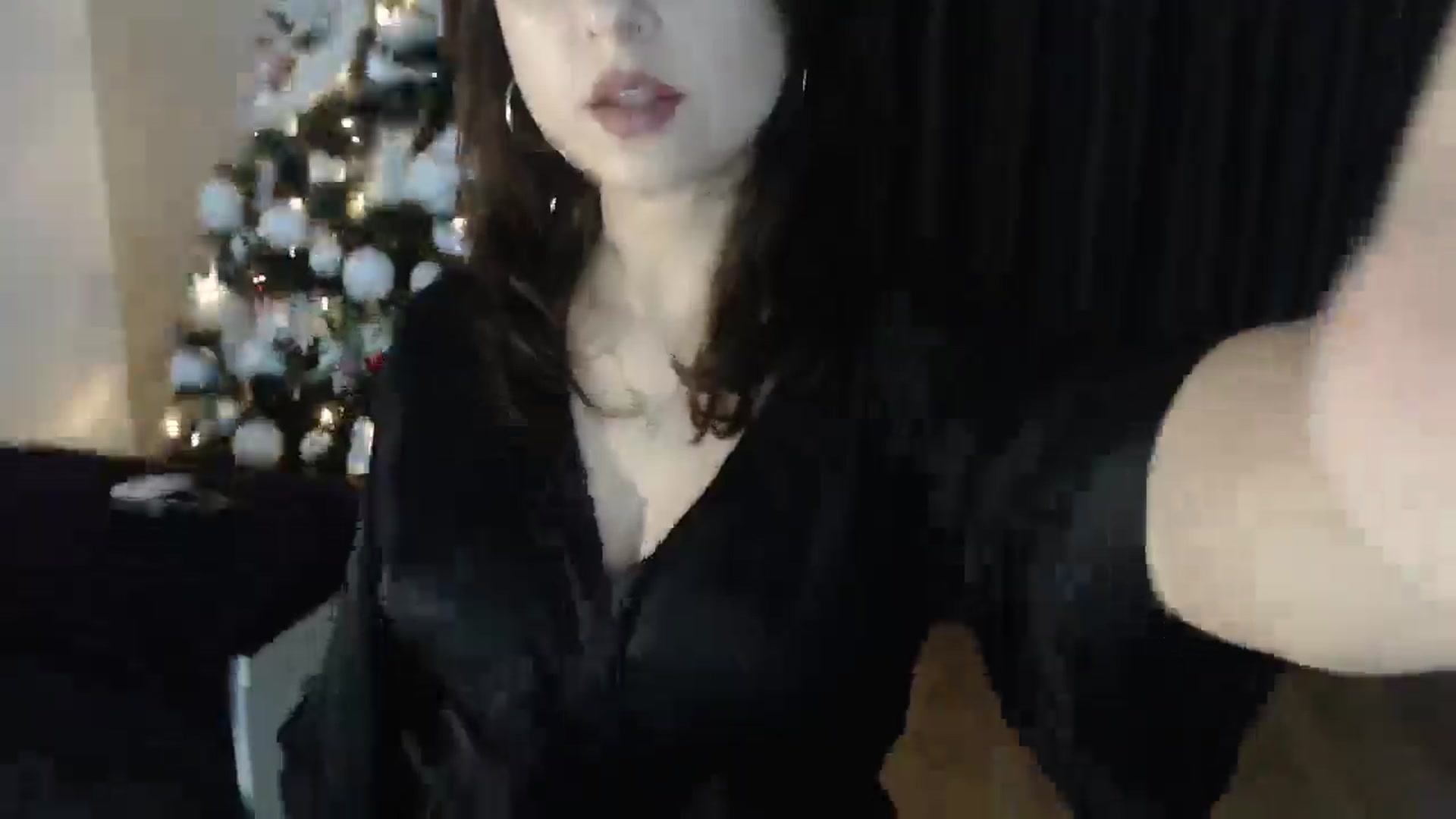 Gallery image thumbnail from Andy_A_'s myfreecams stream on, 12/18/2024, 19:41 image 3 of 20
