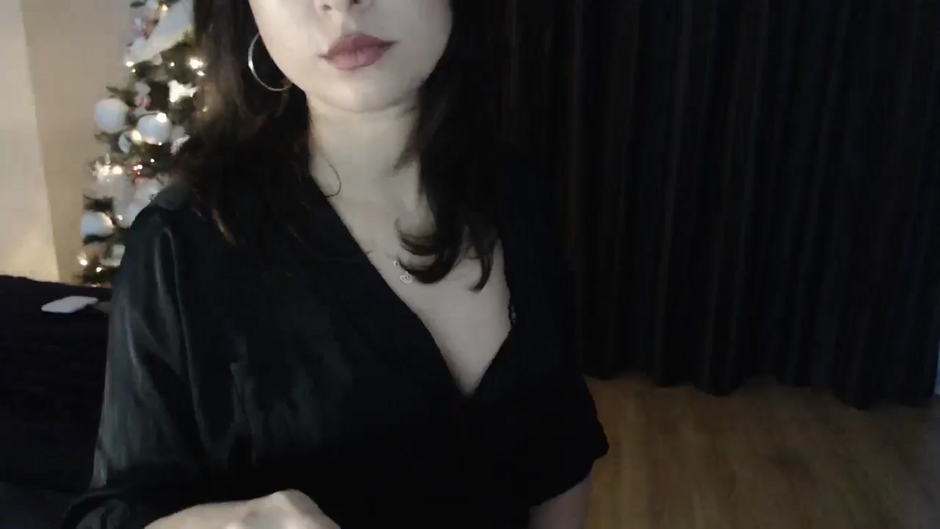 Gallery image thumbnail from Andy_A_'s myfreecams stream on, 12/18/2024, 19:41 image 13 of 20