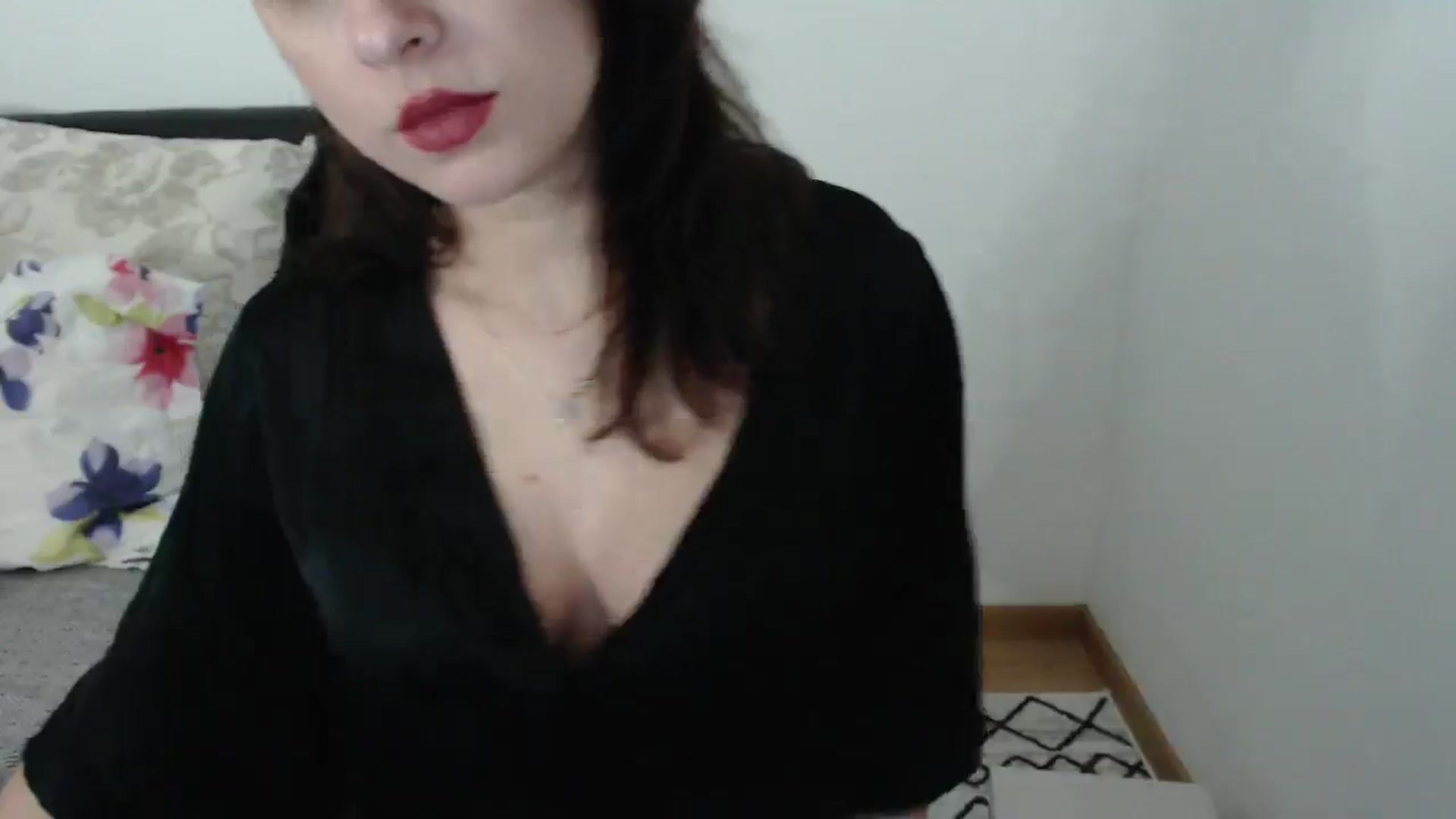 Gallery image thumbnail from Andy_A_'s myfreecams stream on, 12/22/2024, 01:14 image 5 of 20