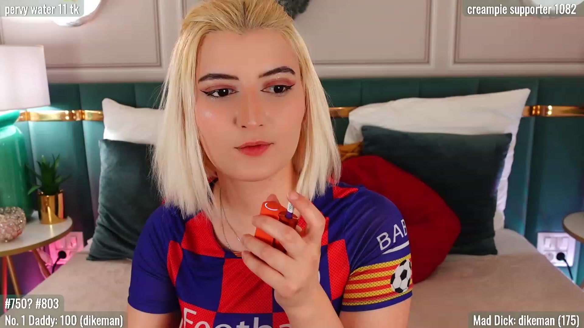 Gallery image thumbnail from Andy_Mynx's myfreecams stream on, 05/31/2023, 09:41 image 13 of 20
