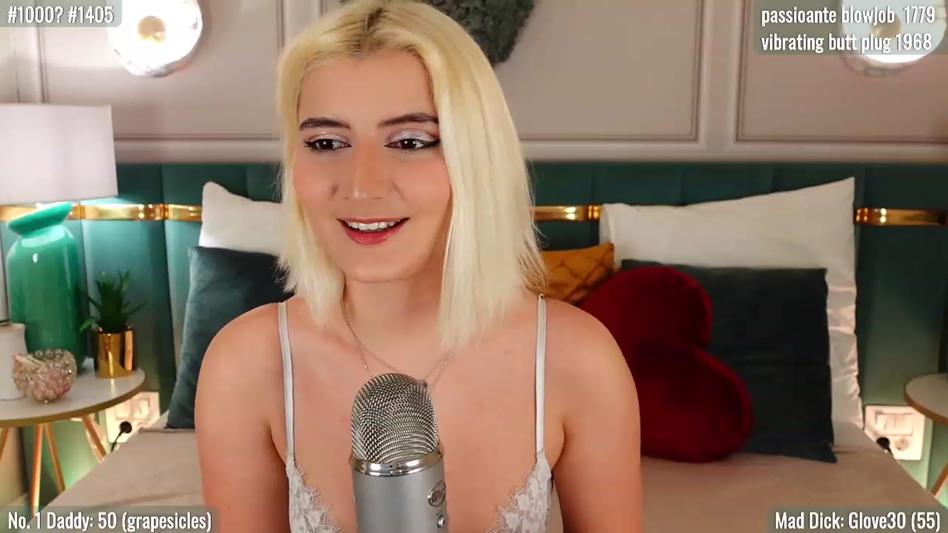 Gallery image thumbnail from Andy_Mynx's myfreecams stream on, 06/04/2023, 08:17 image 5 of 20
