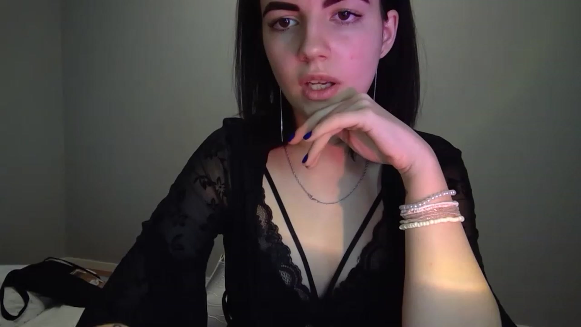 Gallery image thumbnail from Andy_baby's myfreecams stream on, 03/08/2023, 16:00 image 18 of 20