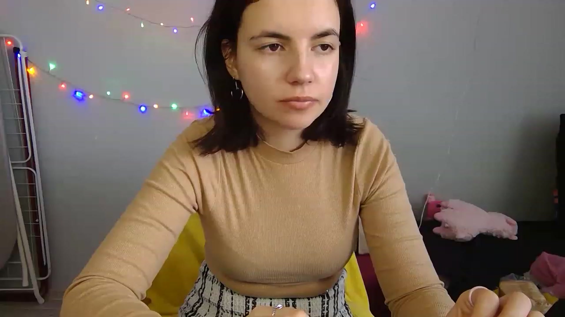 Gallery image thumbnail from Andy_baby's myfreecams stream on, 04/16/2023, 15:23 image 15 of 20