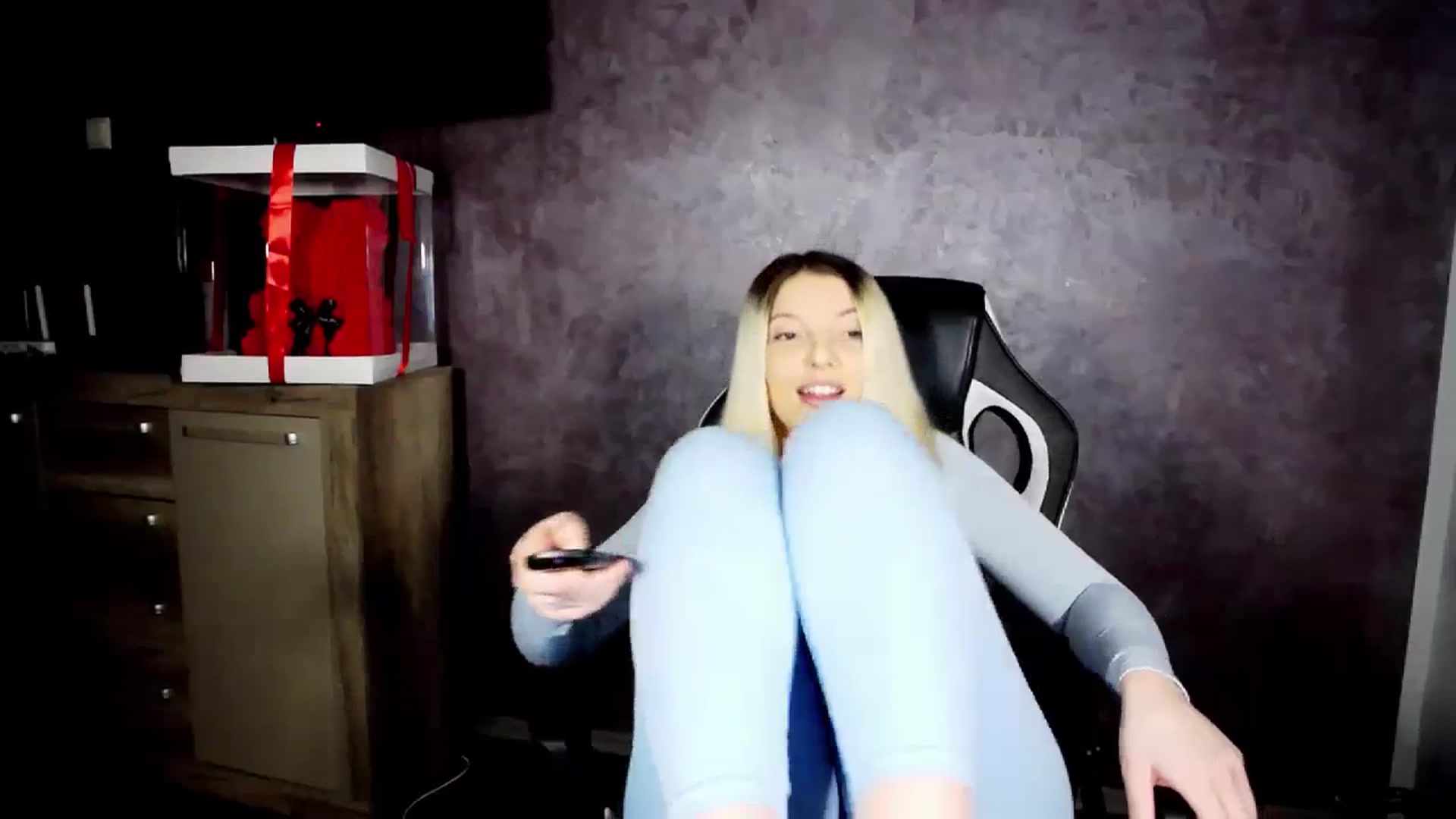 Gallery image thumbnail from Anelie18_'s myfreecams stream on, 11/20/2024, 11:31 image 15 of 20