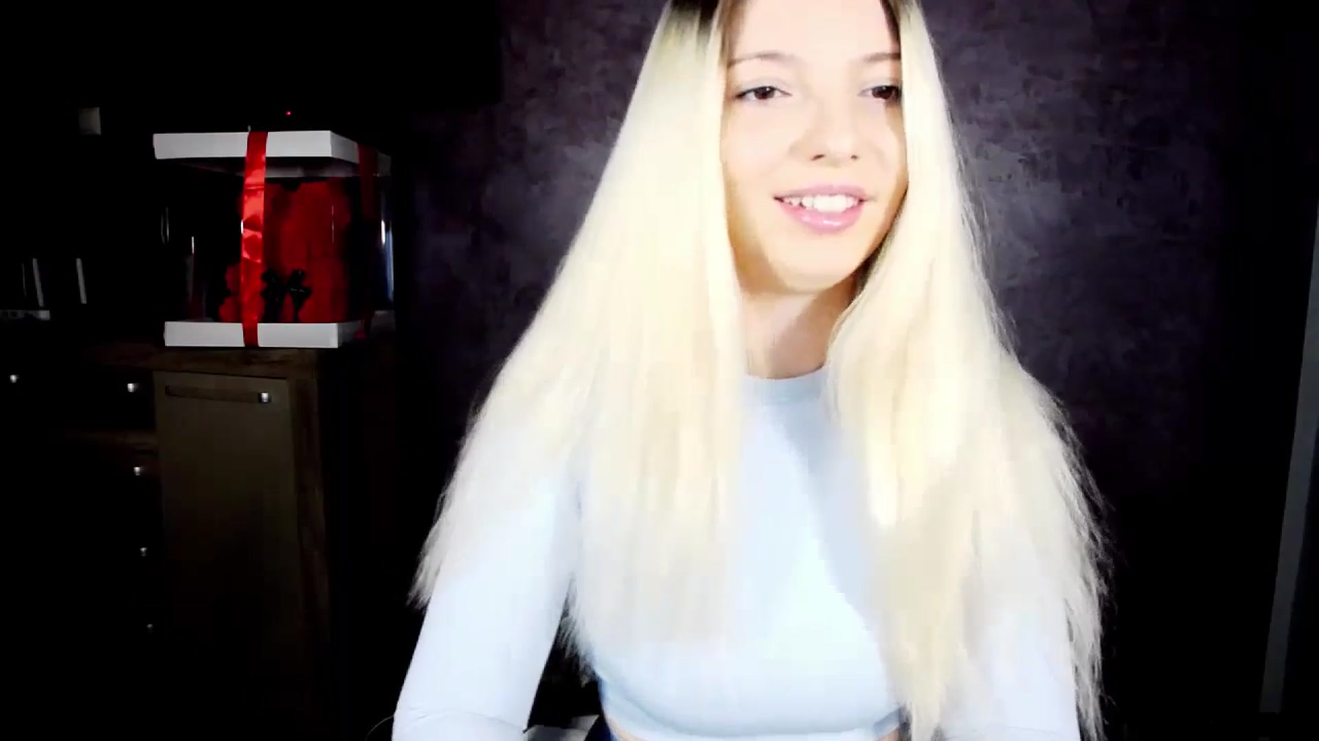 Gallery image thumbnail from Anelie18_'s myfreecams stream on, 11/20/2024, 11:31 image 4 of 20