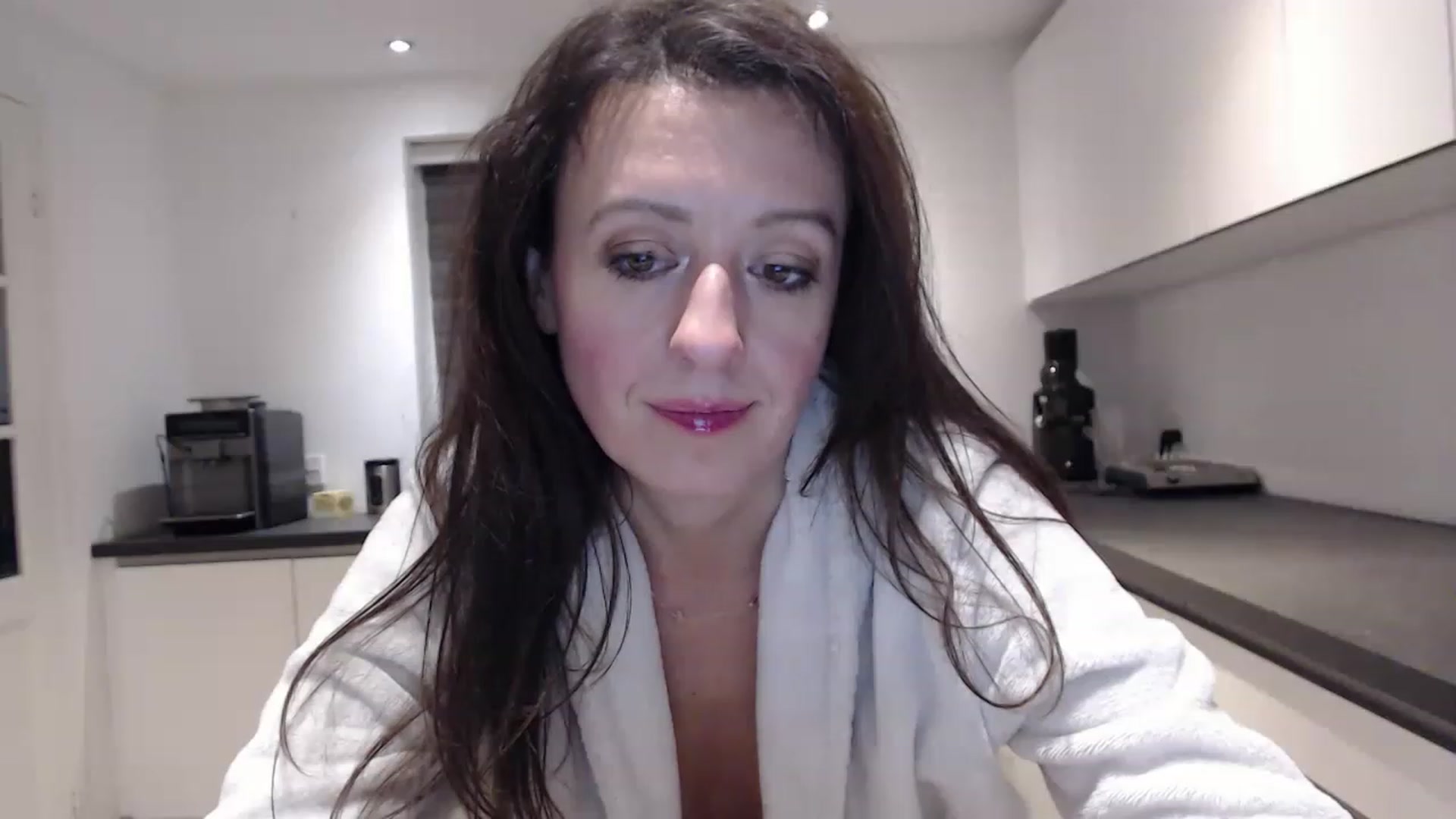 Gallery image thumbnail from Anelly's myfreecams stream on, 11/20/2022, 02:22 image 19 of 20