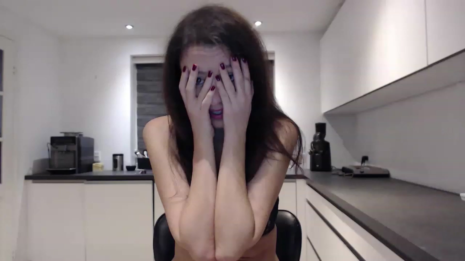 Gallery image thumbnail from Anelly's myfreecams stream on, 11/27/2022, 02:34 image 2 of 20