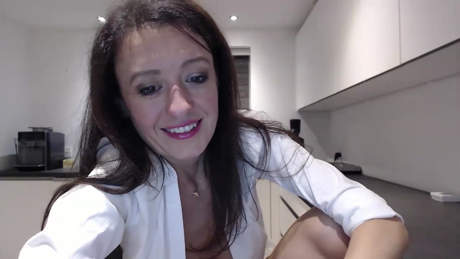 Gallery image thumbnail from Anelly's myfreecams stream on, 11/27/2022, 02:34 image 19 of 20