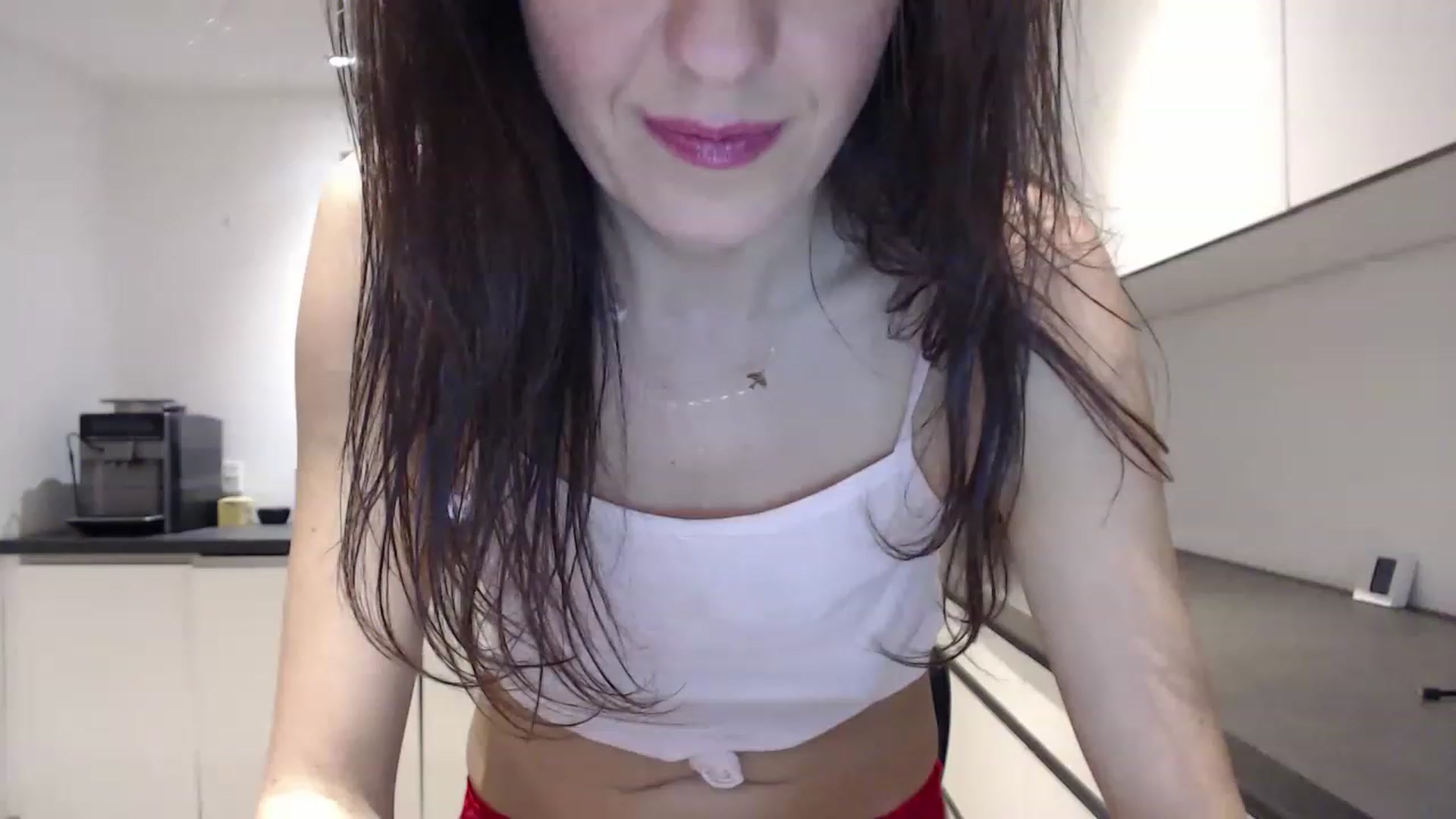 Gallery image thumbnail from Anelly's myfreecams stream on, 12/10/2022, 01:50 image 16 of 20