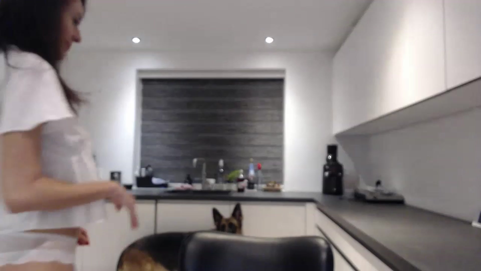 Gallery image thumbnail from Anelly's myfreecams stream on, 12/24/2022, 01:03 image 6 of 20