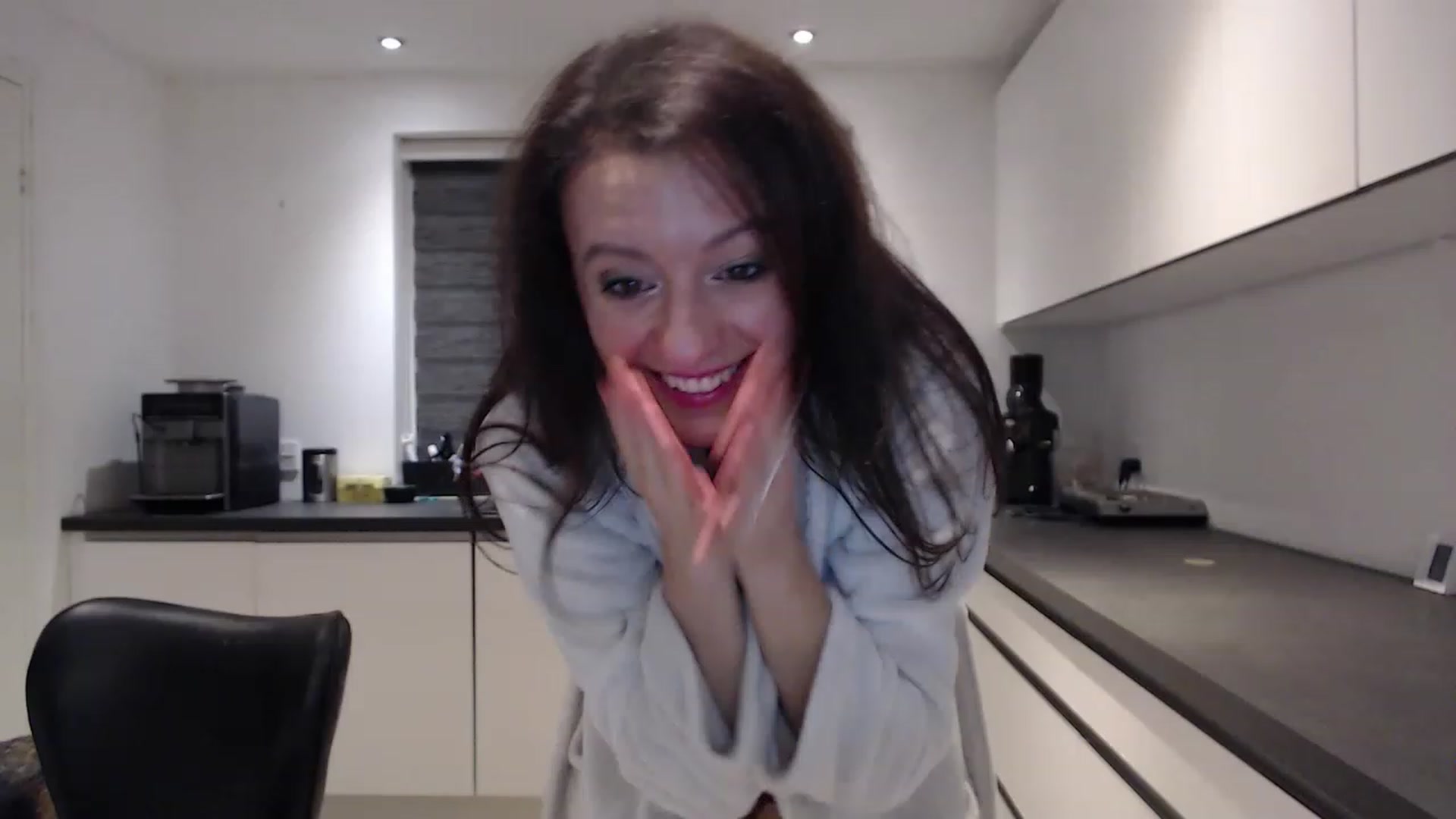 Gallery image thumbnail from Anelly's myfreecams stream on, 12/31/2022, 02:26 image 13 of 20