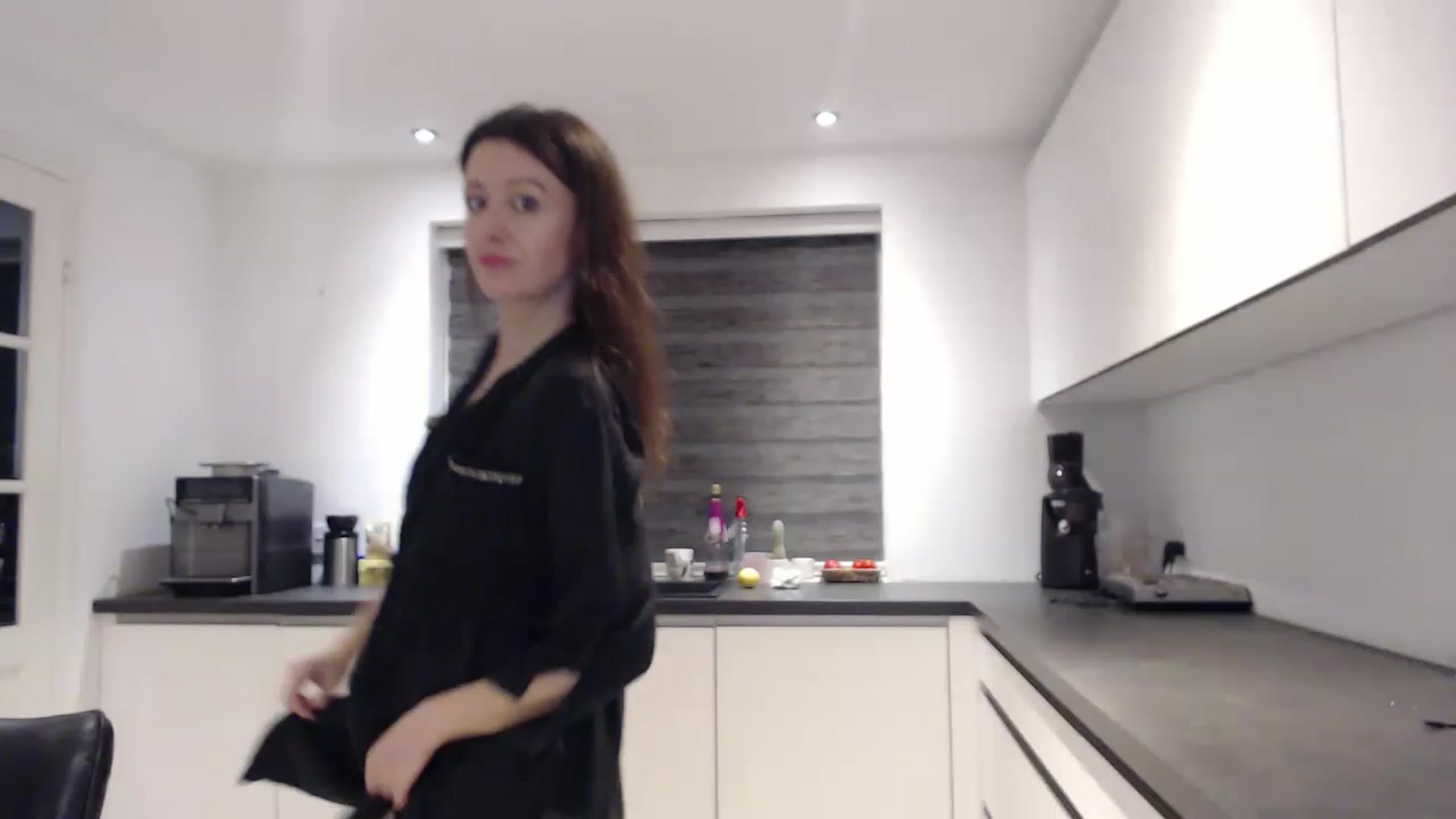 Gallery image thumbnail from Anelly's myfreecams stream on, 01/29/2023, 02:49 image 2 of 20