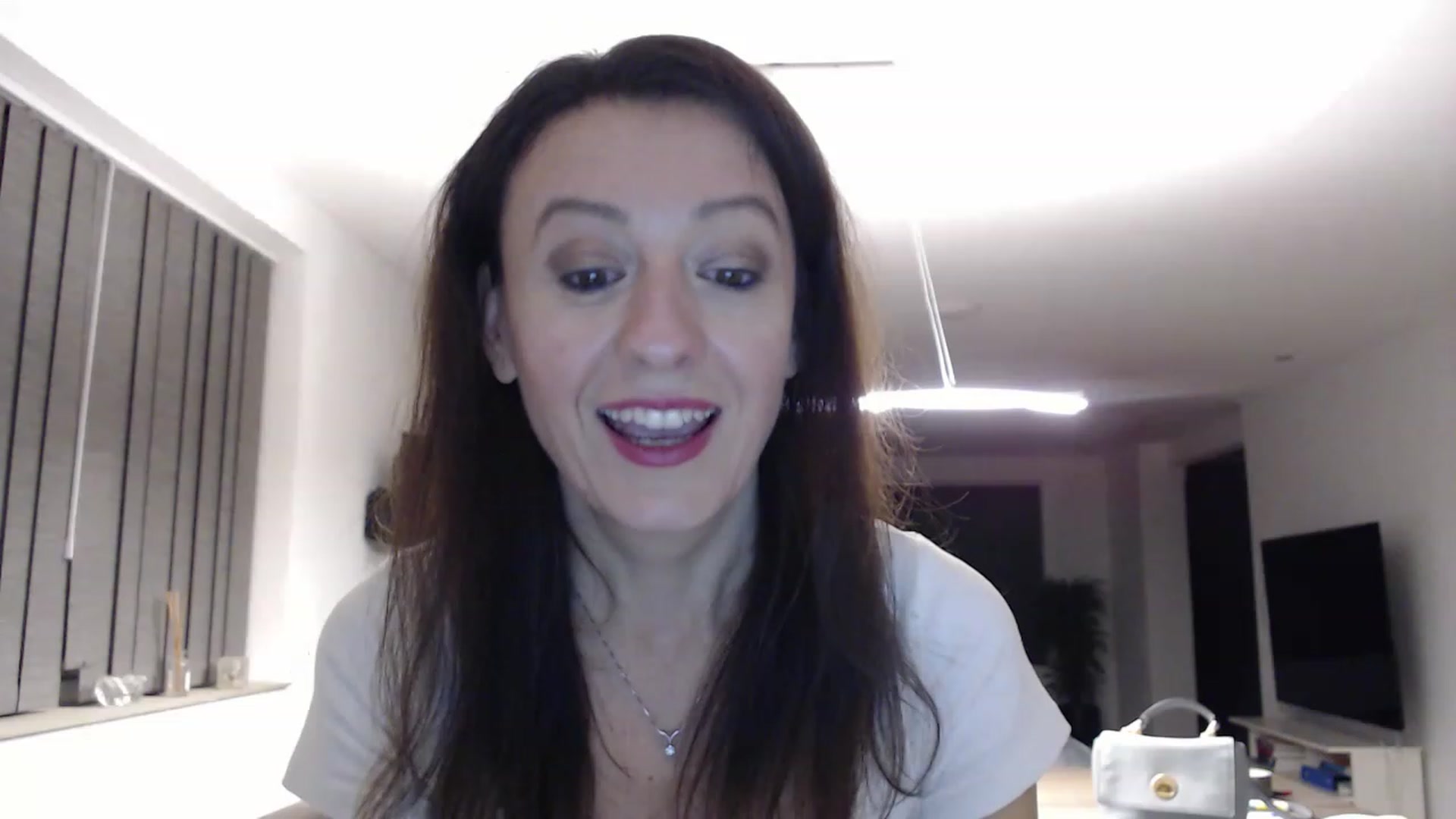 Gallery image thumbnail from Anelly's myfreecams stream on, 02/04/2023, 23:39 image 9 of 20