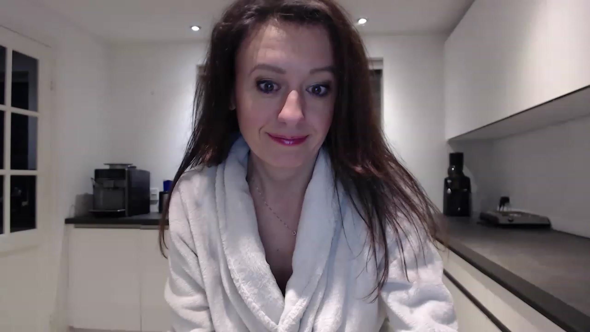 Gallery image thumbnail from Anelly's myfreecams stream on, 02/12/2023, 02:49 image 18 of 20