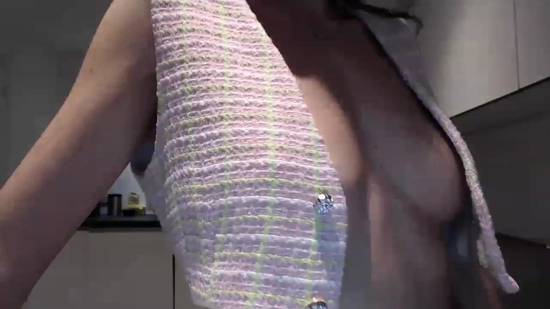 Gallery image thumbnail from Anelly's myfreecams stream on, 02/18/2023, 23:27 image 19 of 20