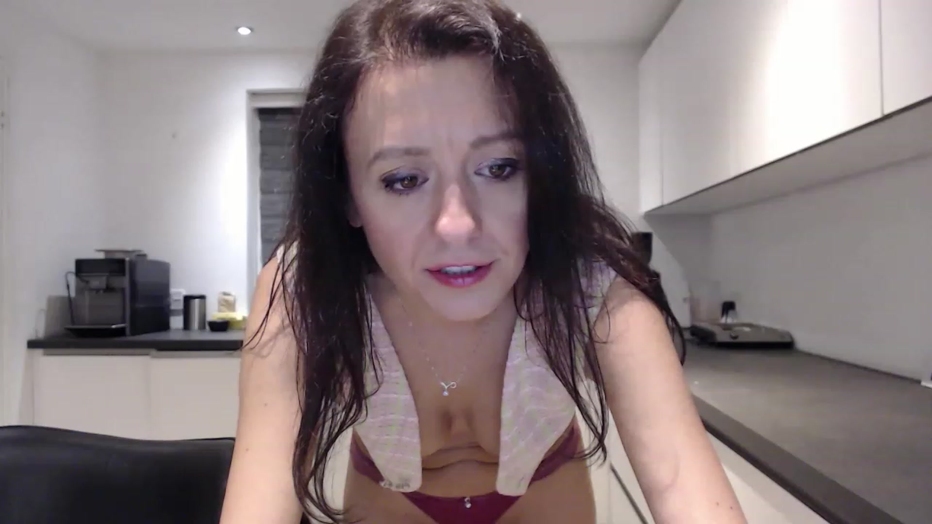 Gallery image thumbnail from Anelly's myfreecams stream on, 02/19/2023, 24:01 image 2 of 20