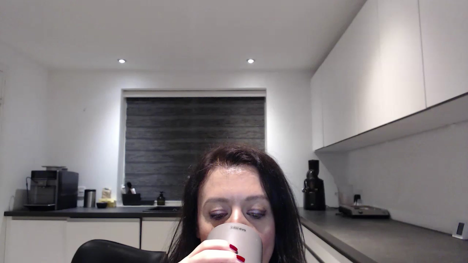 Gallery image thumbnail from Anelly's myfreecams stream on, 02/19/2023, 02:21 image 13 of 20