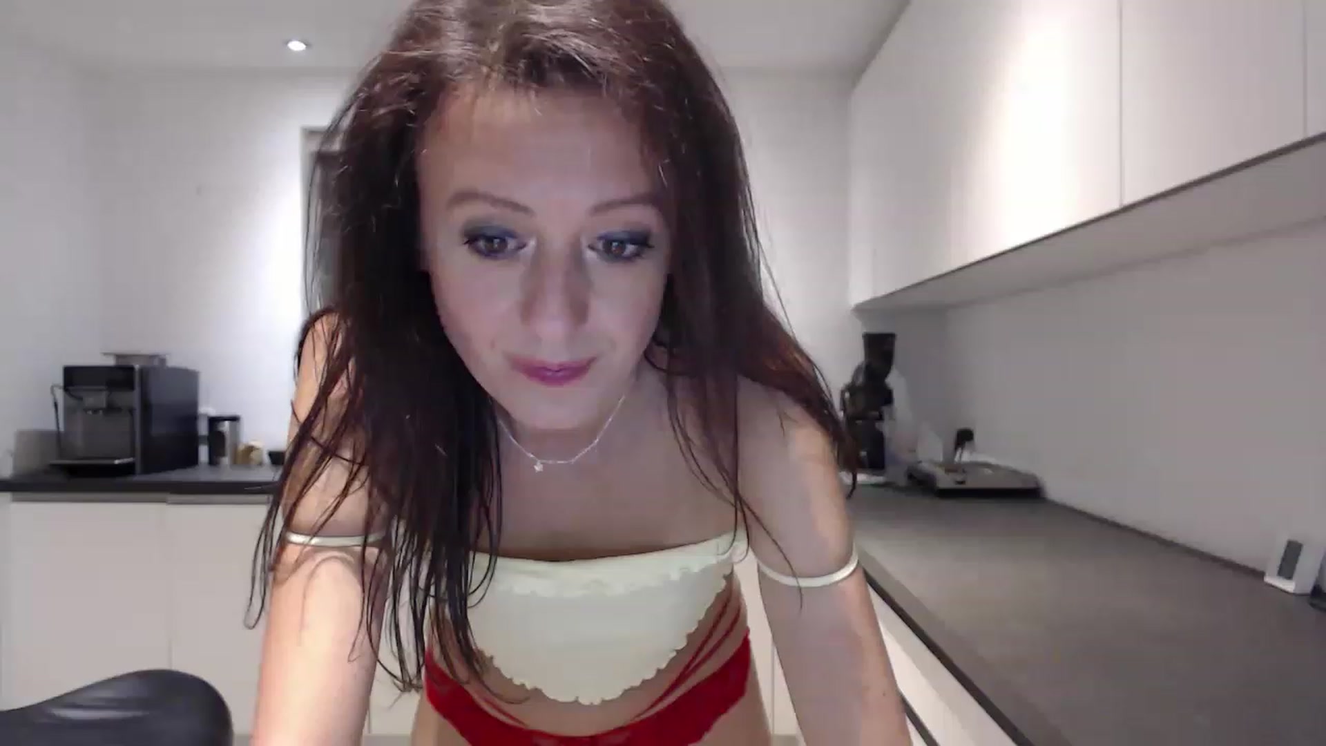 Gallery image thumbnail from Anelly's myfreecams stream on, 04/07/2023, 01:04 image 20 of 20