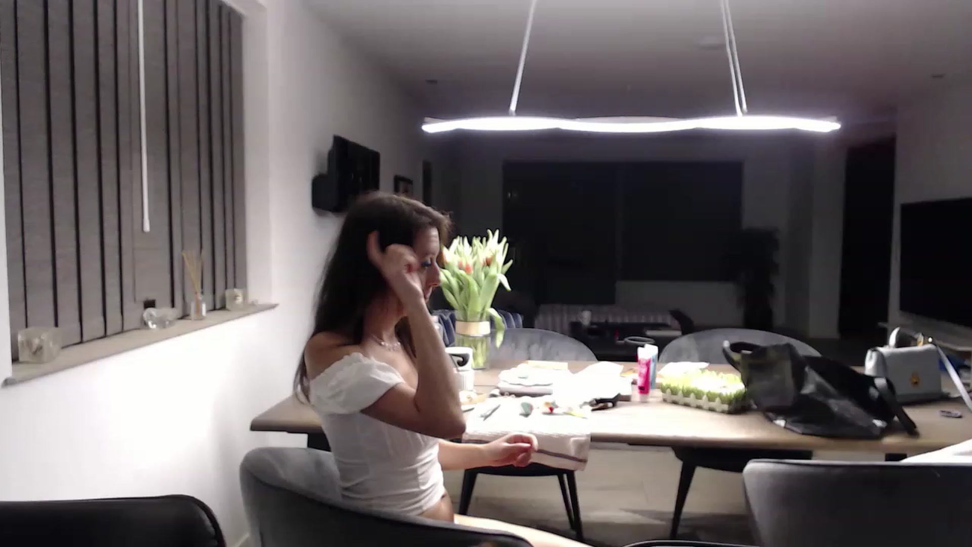 Gallery image thumbnail from Anelly's myfreecams stream on, 04/08/2023, 23:57 image 1 of 20