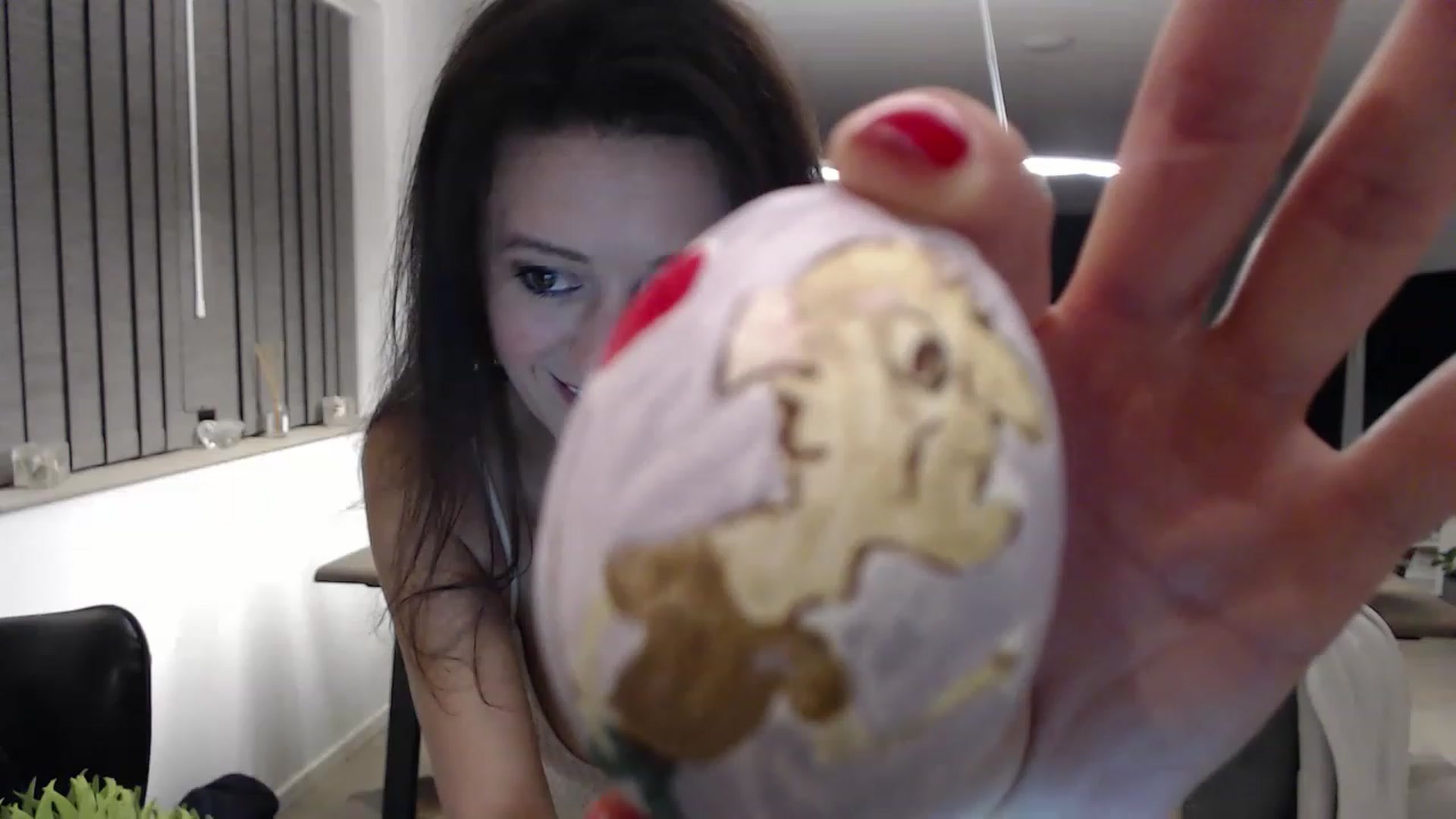 Gallery image thumbnail from Anelly's myfreecams stream on, 04/15/2023, 22:12 image 8 of 20