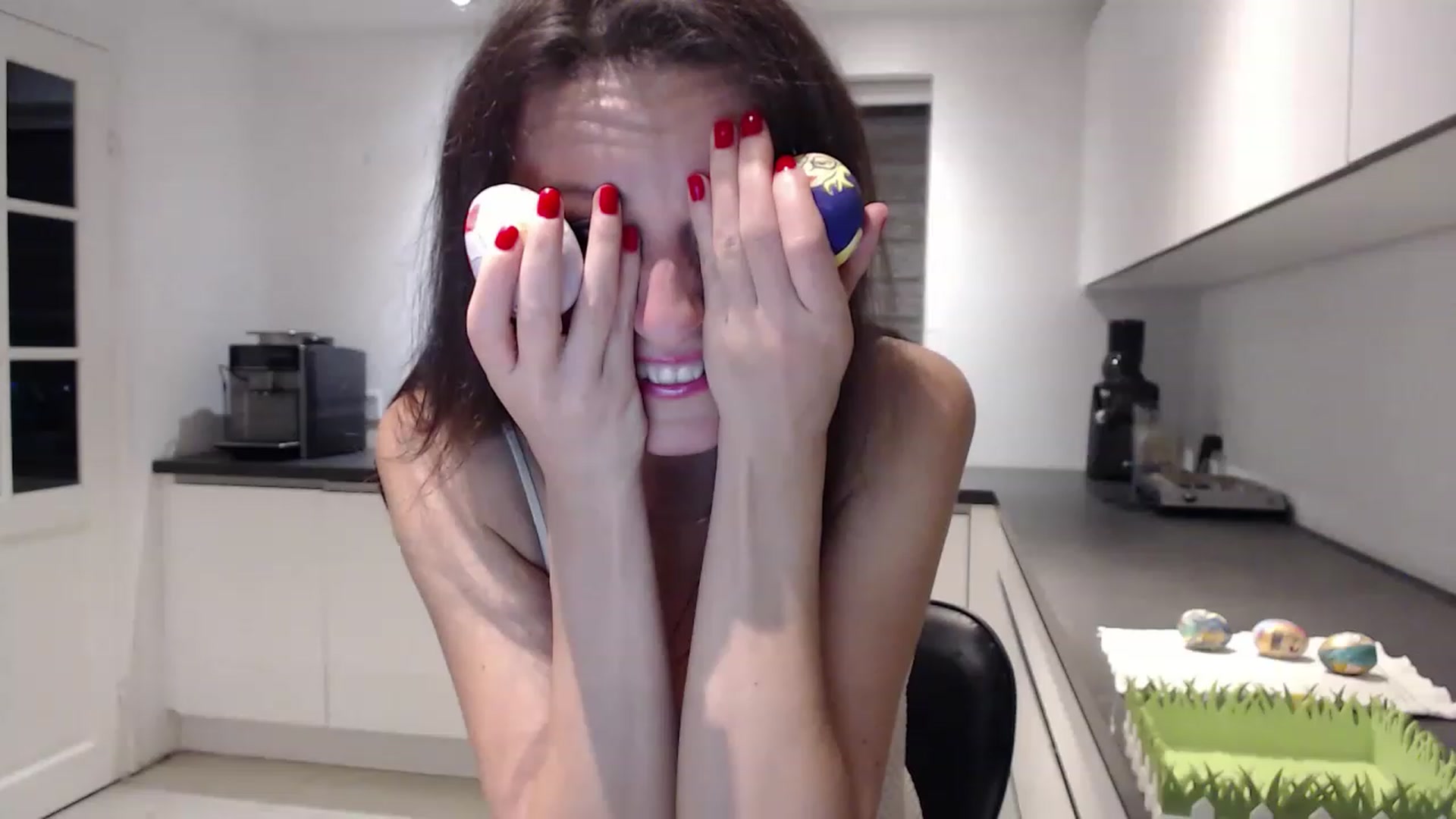 Gallery image thumbnail from Anelly's myfreecams stream on, 04/16/2023, 01:15 image 6 of 20