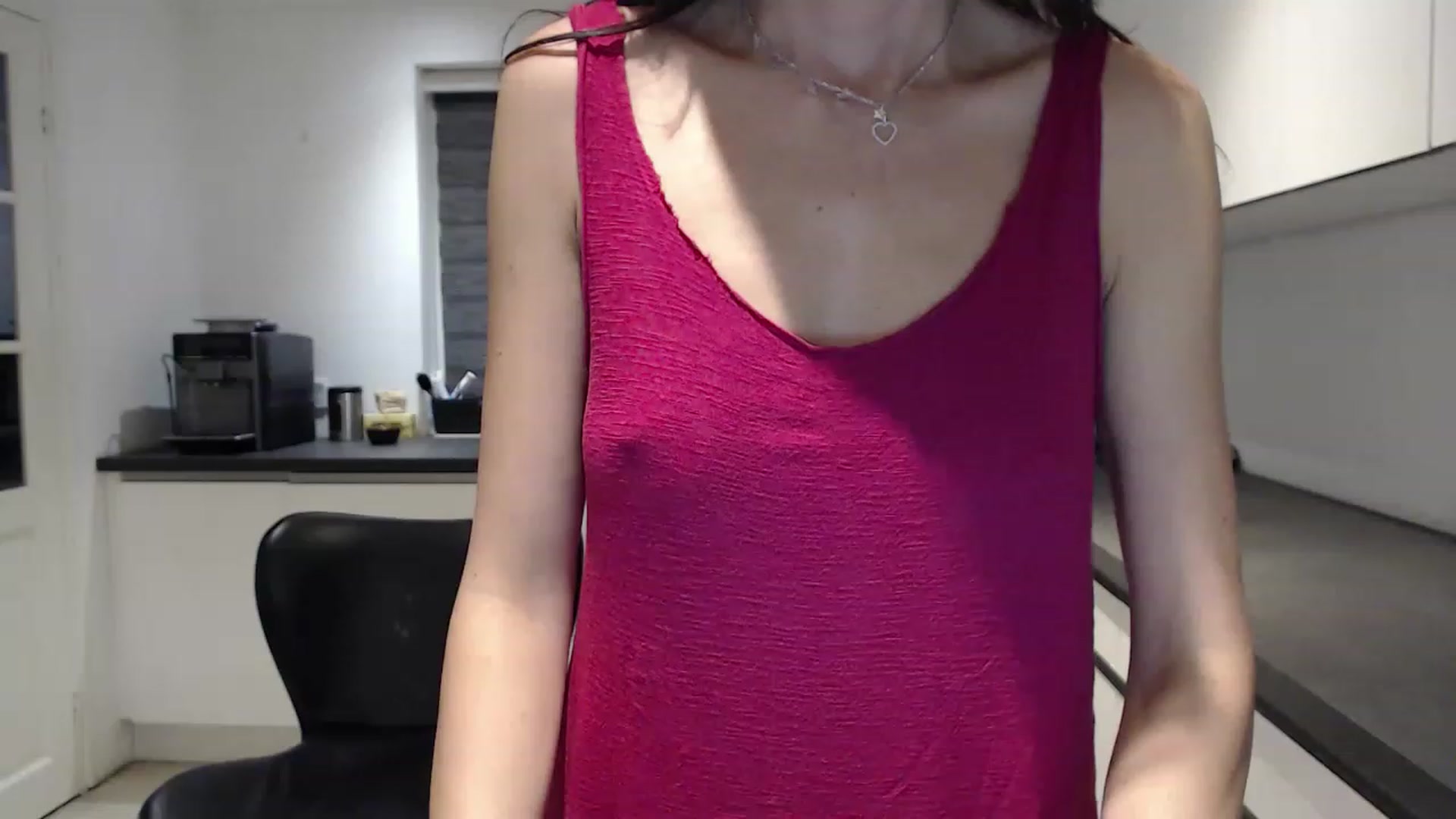 Gallery image thumbnail from Anelly's myfreecams stream on, 04/30/2023, 01:55 image 1 of 20