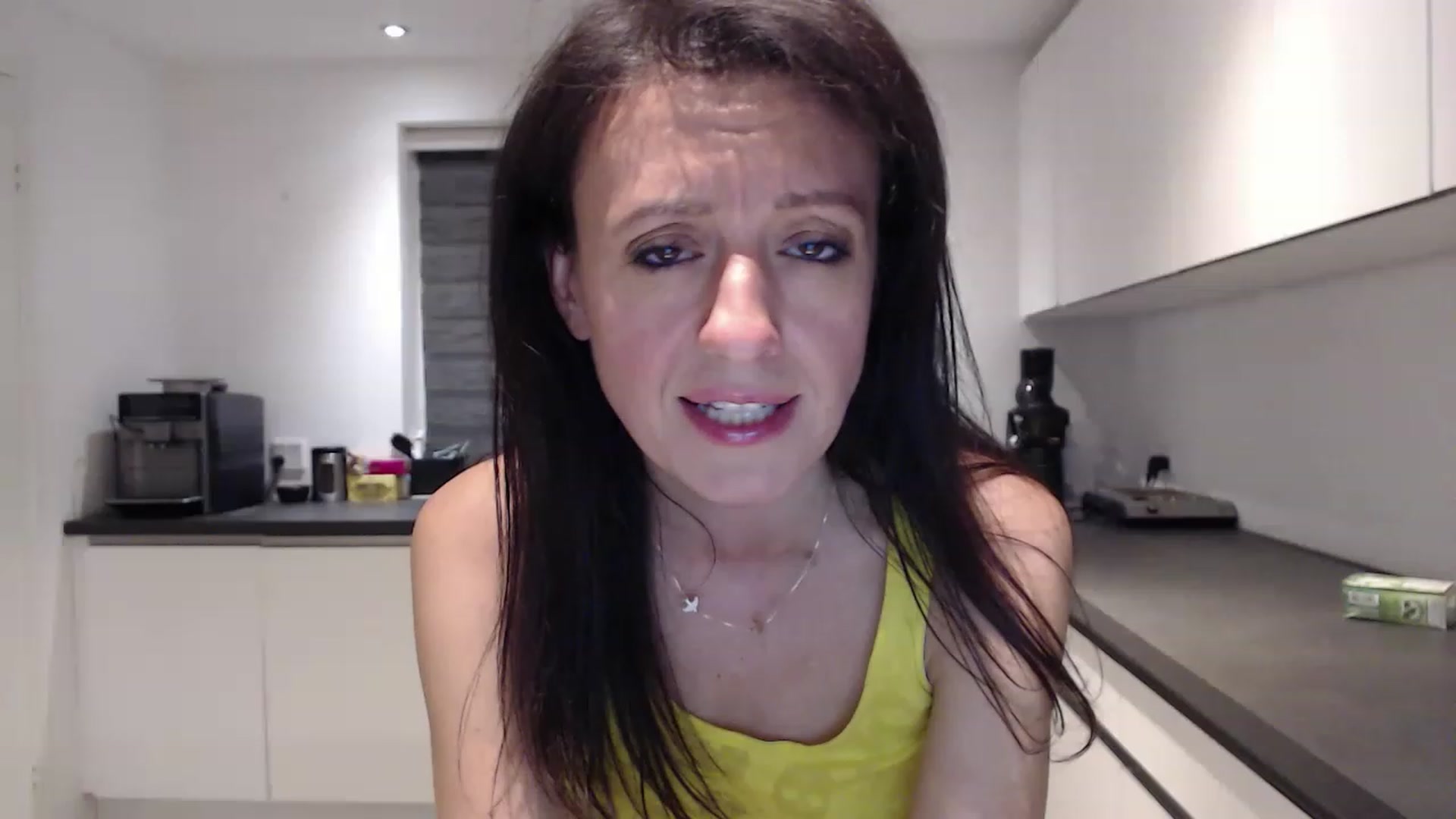 Gallery image thumbnail from Anelly's myfreecams stream on, 06/04/2023, 24:42 image 18 of 20