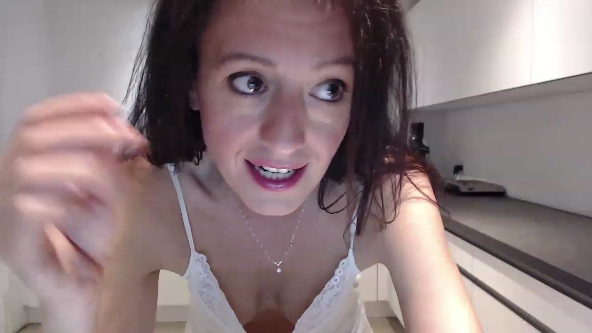 Gallery image thumbnail from Anelly's myfreecams stream on, 06/18/2023, 24:43 image 20 of 20