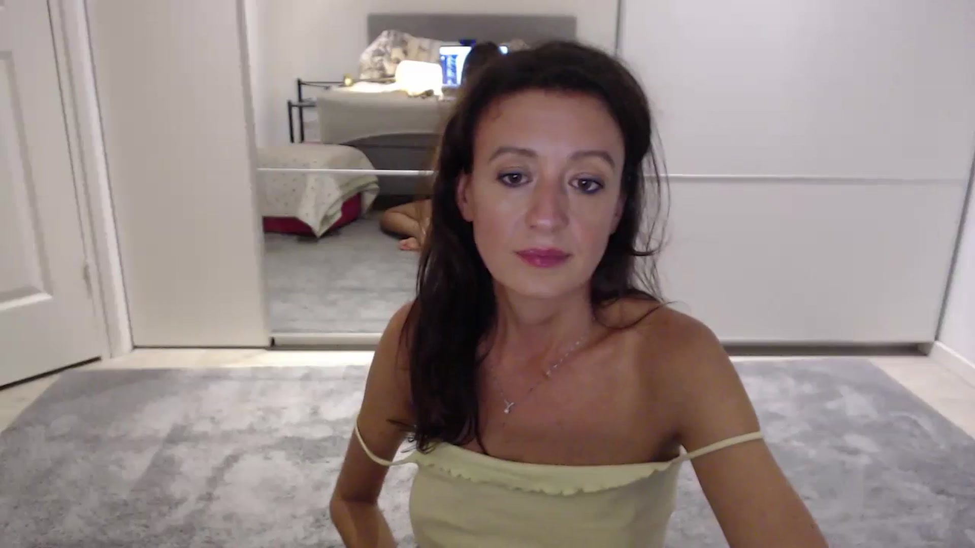 Gallery image thumbnail from Anelly's myfreecams stream on, 08/13/2023, 21:00 image 10 of 20