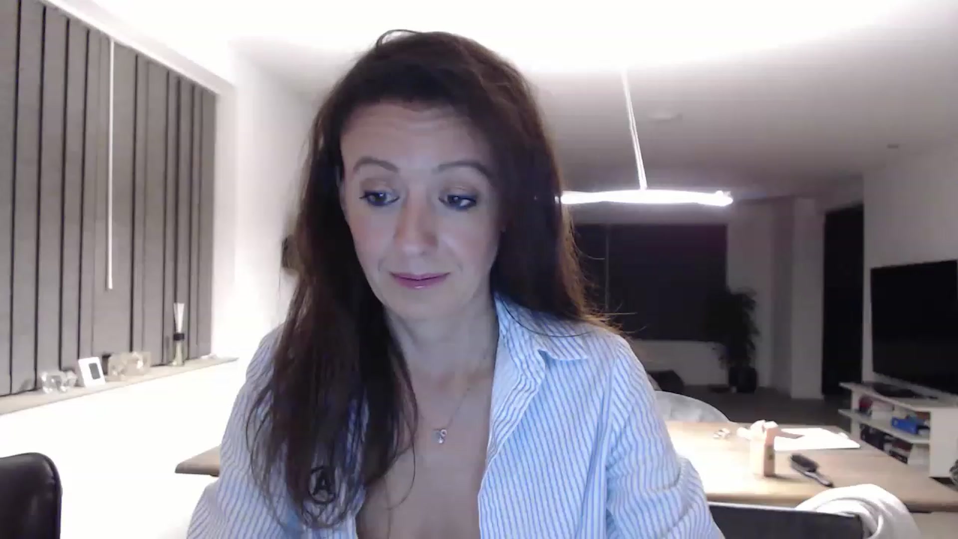 Gallery image thumbnail from Anelly's myfreecams stream on, 08/26/2023, 23:03 image 5 of 20