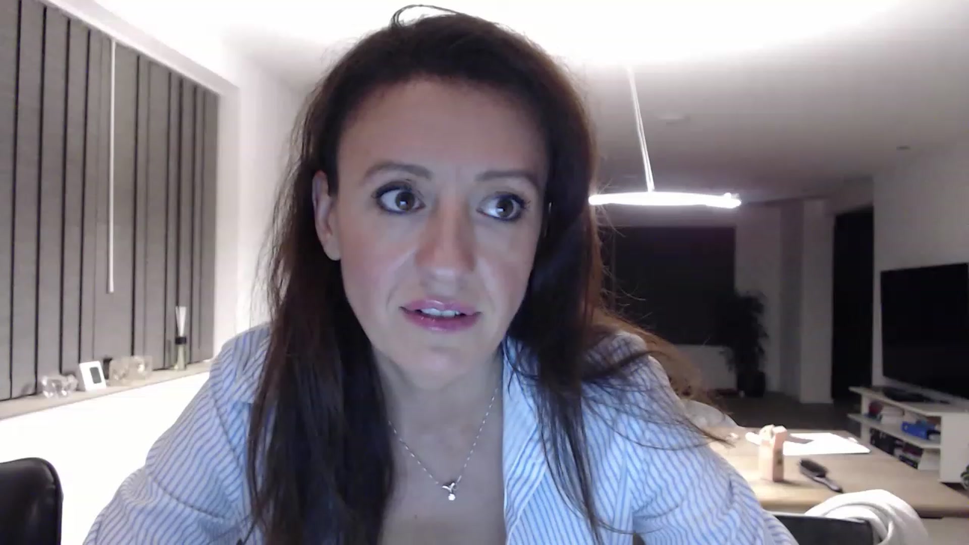 Gallery image thumbnail from Anelly's myfreecams stream on, 08/26/2023, 23:03 image 3 of 20