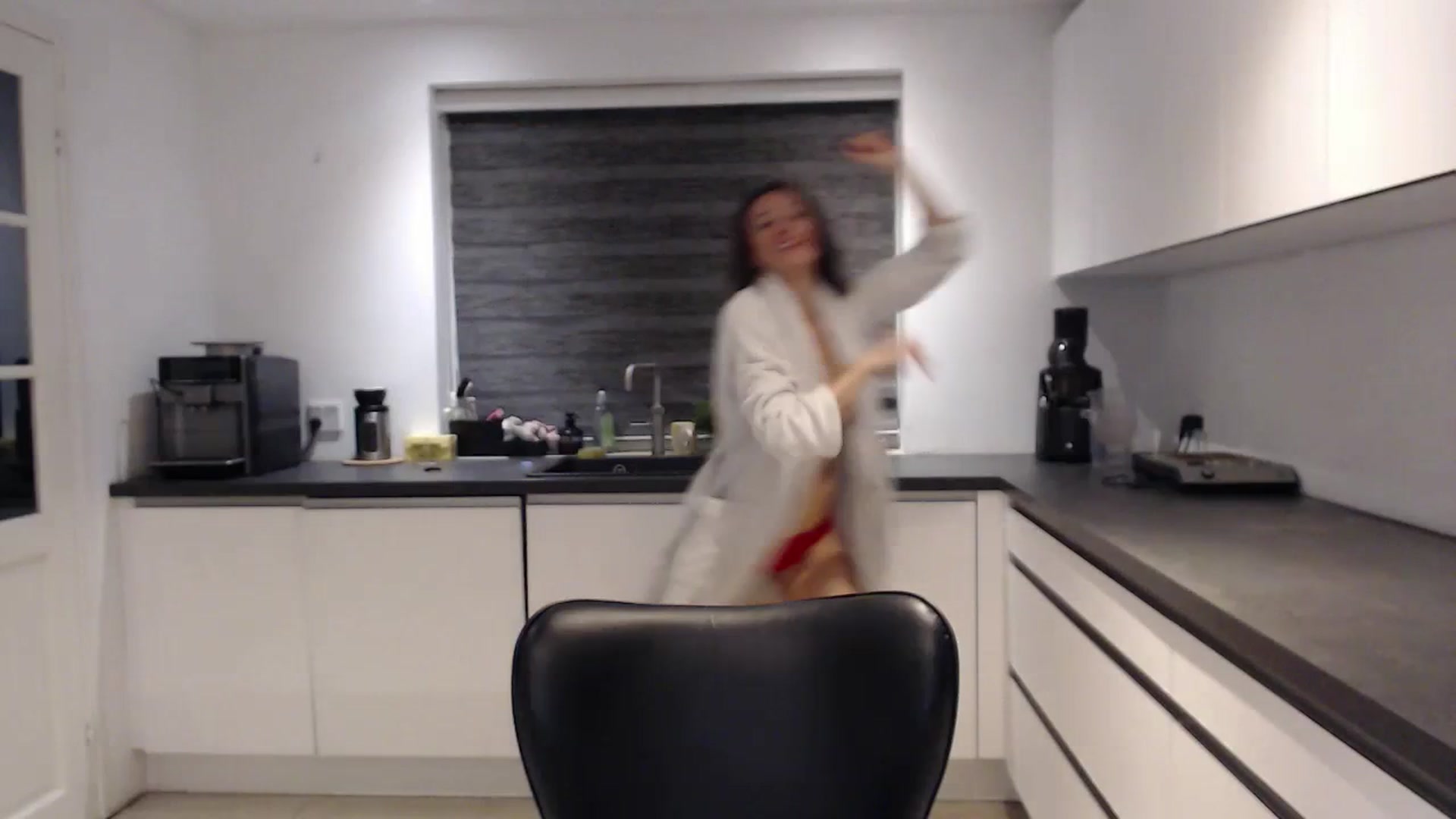 Gallery image thumbnail from Anelly's myfreecams stream on, 09/24/2023, 01:45 image 9 of 20