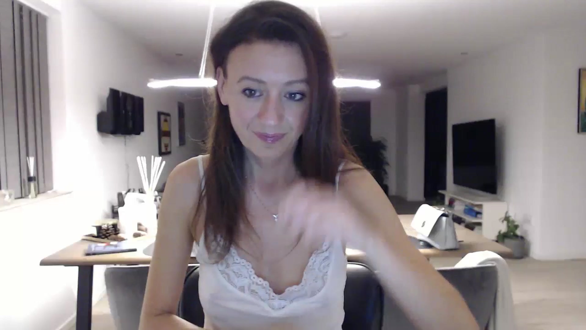 Gallery image thumbnail from Anelly's myfreecams stream on, 09/30/2023, 22:43 image 5 of 20
