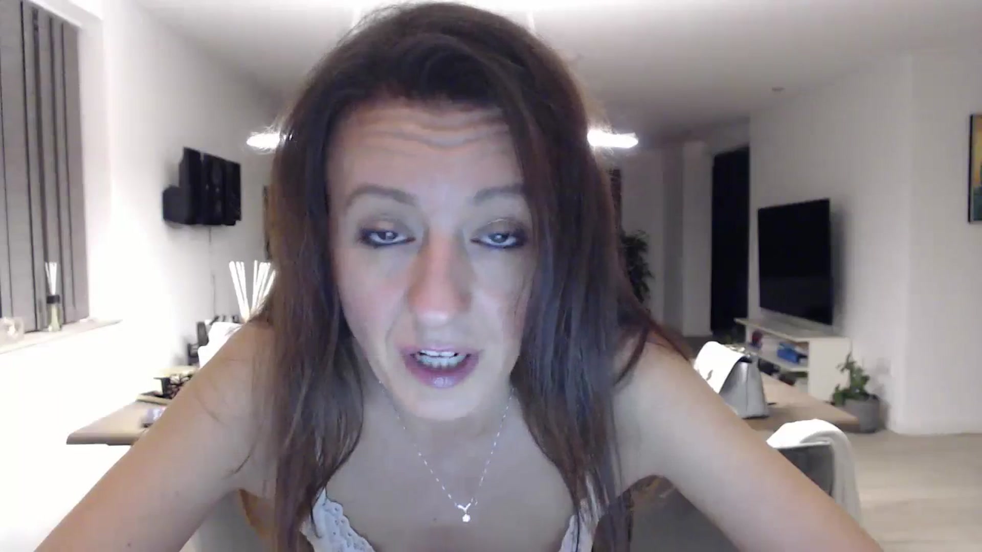 Gallery image thumbnail from Anelly's myfreecams stream on, 09/30/2023, 22:43 image 2 of 20