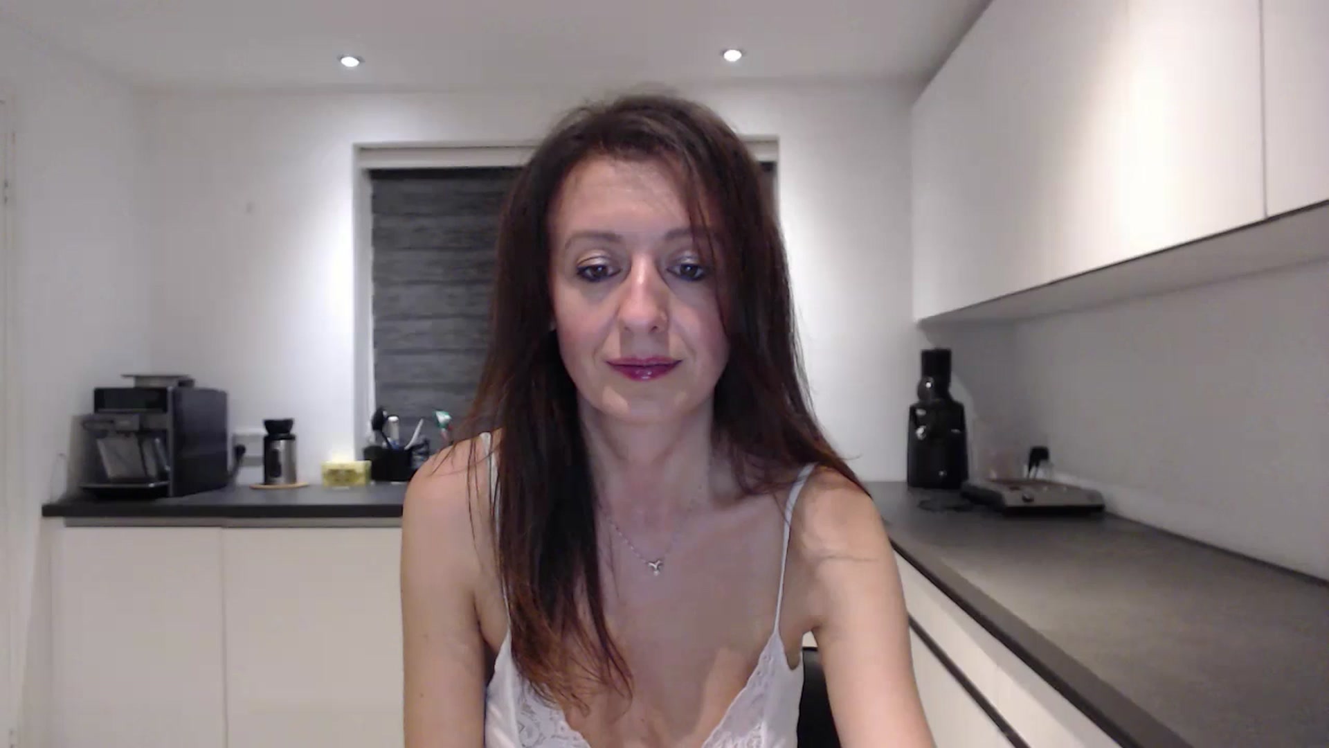 Gallery image thumbnail from Anelly's myfreecams stream on, 10/01/2023, 02:18 image 3 of 20